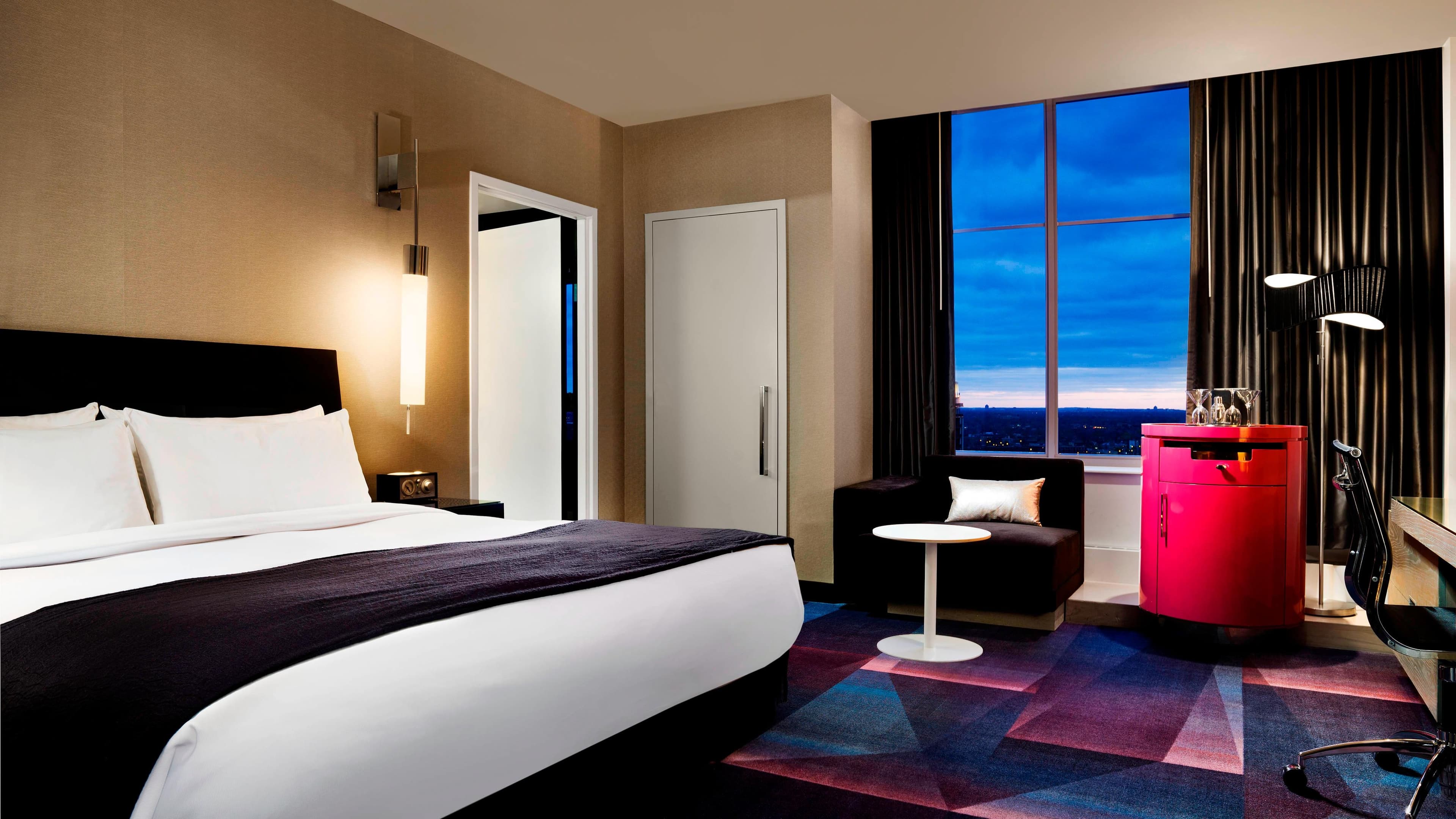 W Minneapolis - The Foshay — 26