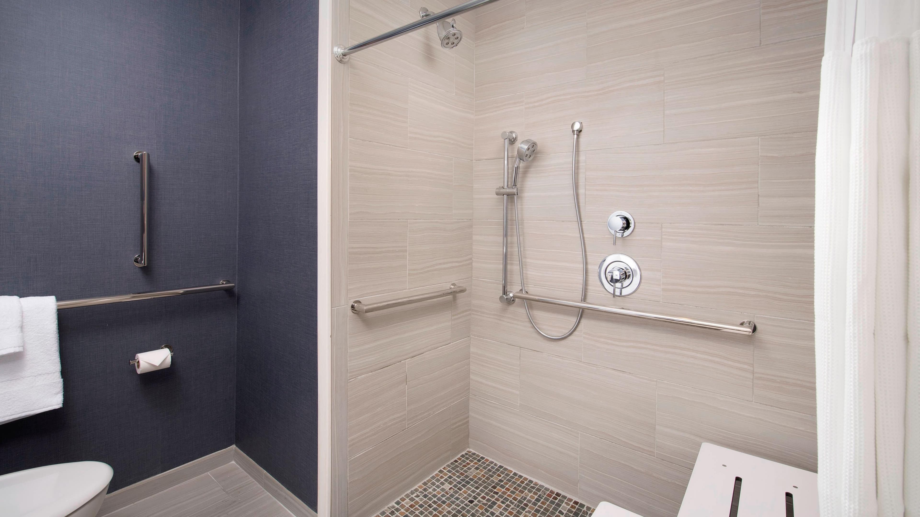 1 Bedroom Suite - Image 6