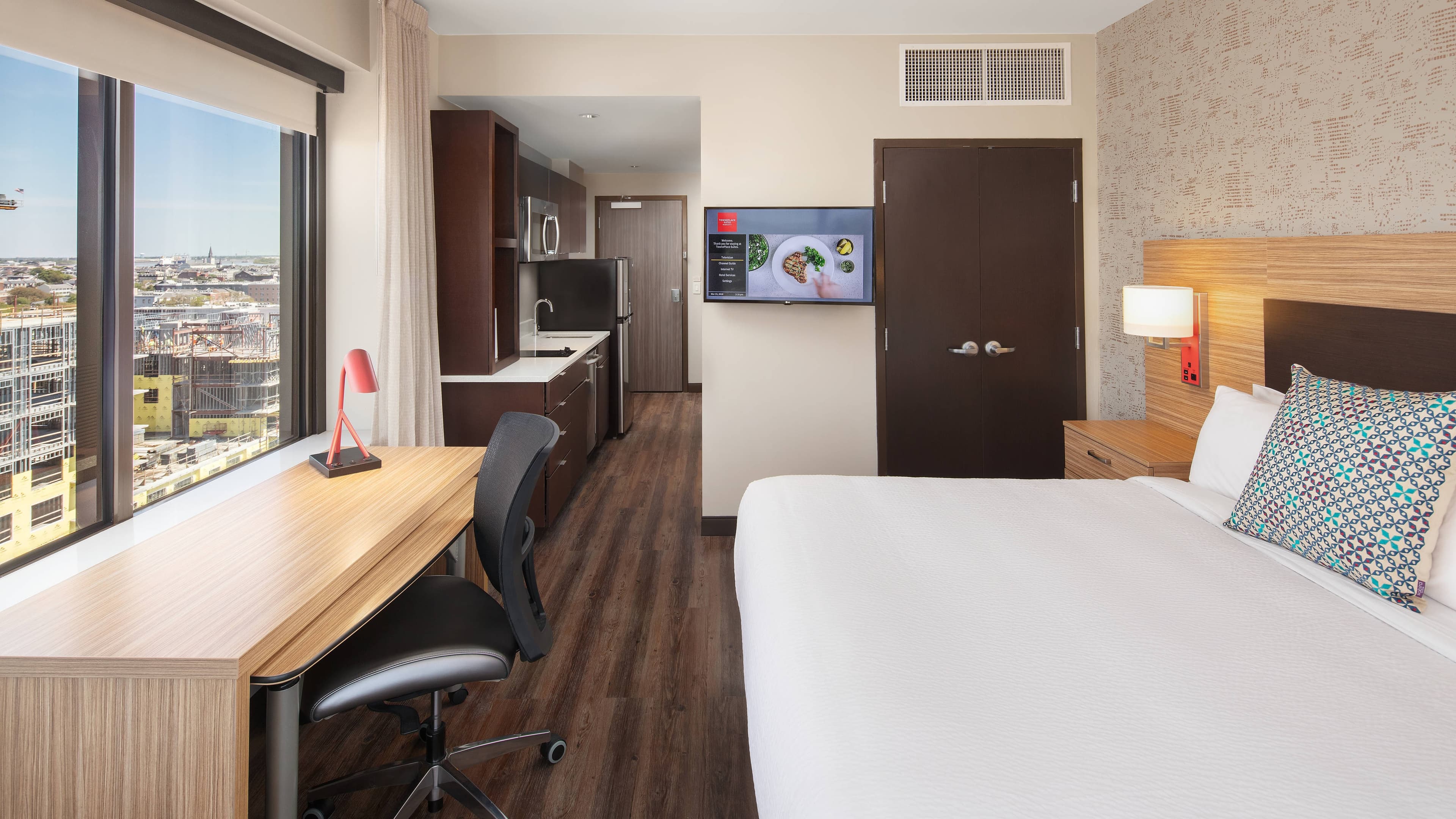TownePlace Suites New Orleans Downtown/Canal Street - Image 2