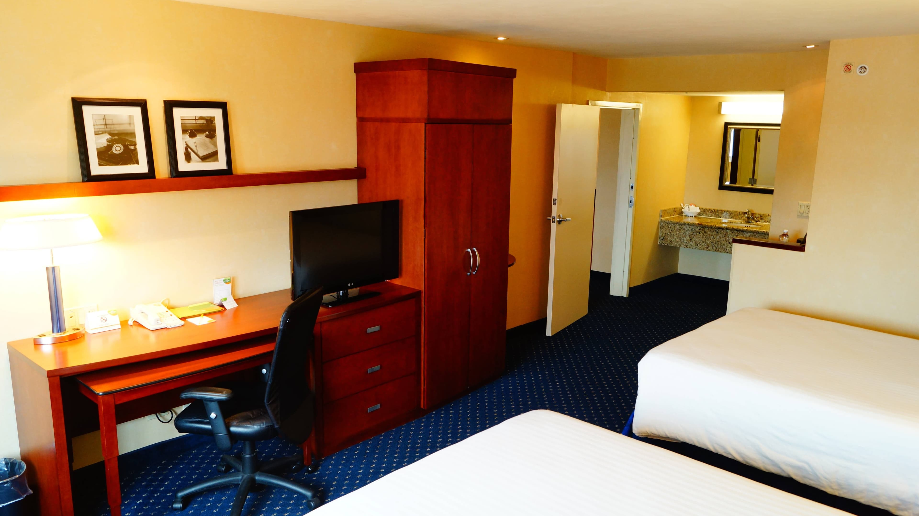 Holiday Inn Express Monterrey Galerias-Sn Jeronimo — 31