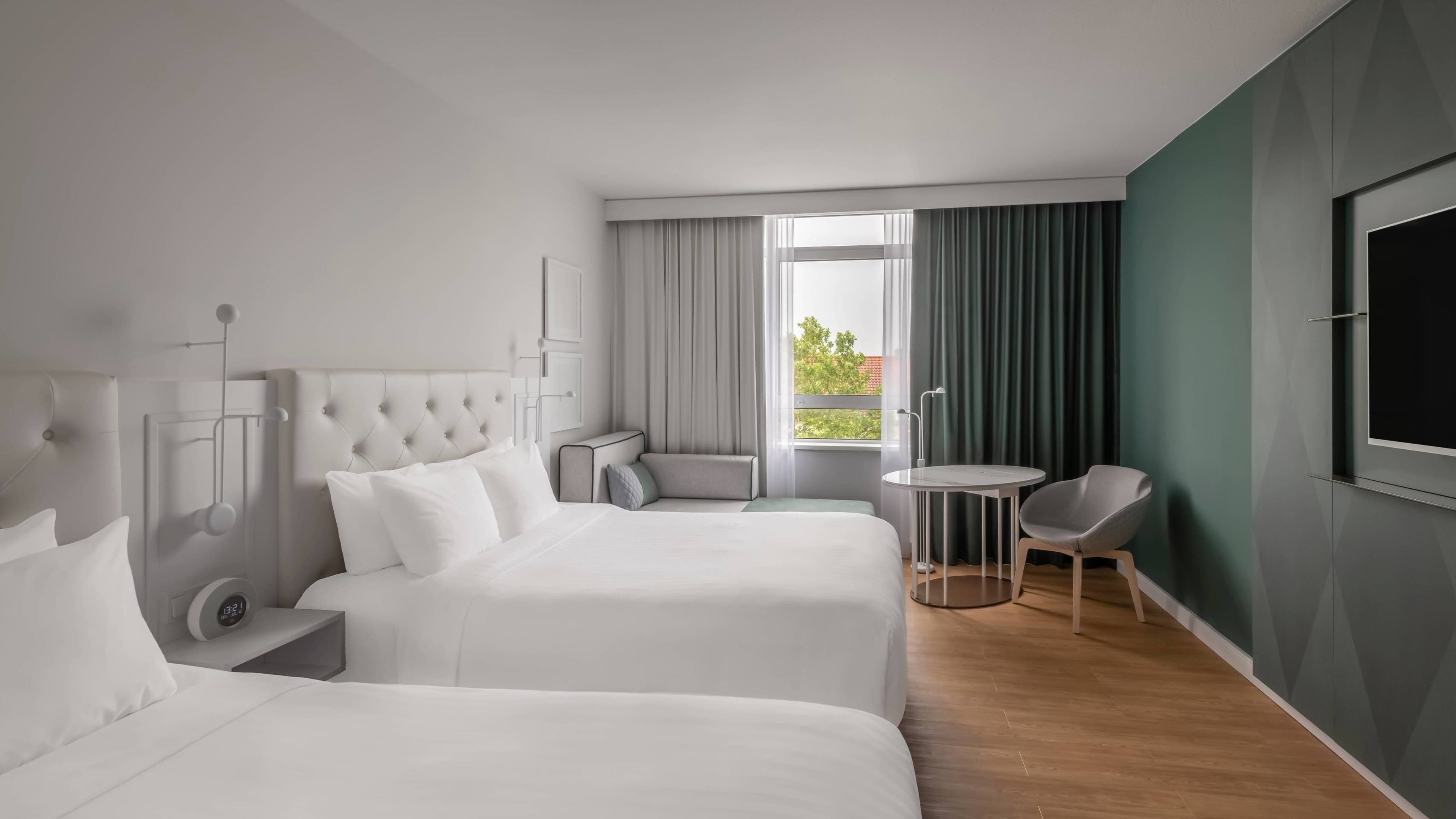 Munich Marriott Hotel — 12
