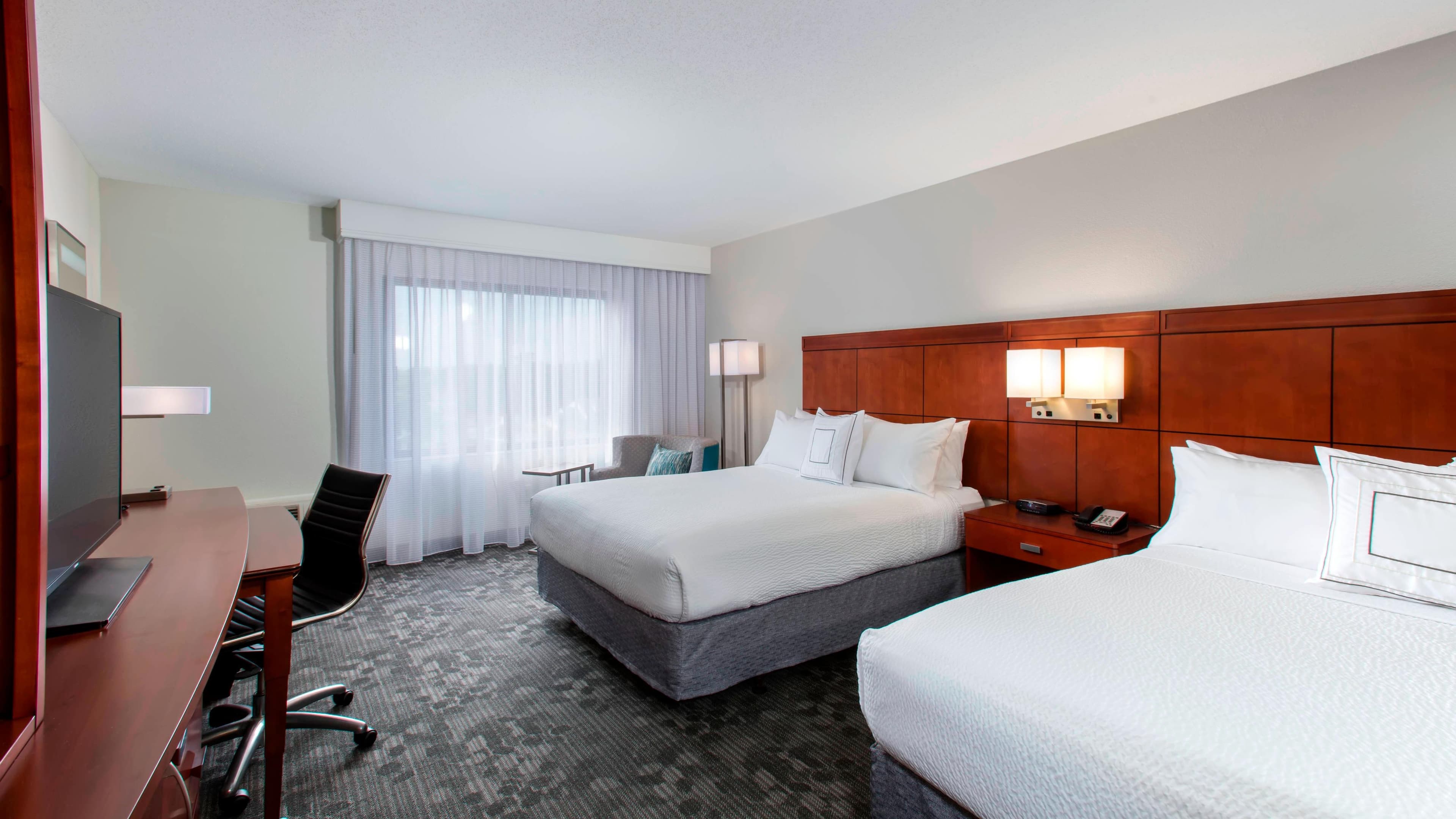 Courtyard Myrtle Beach Barefoot Landing - Image 4