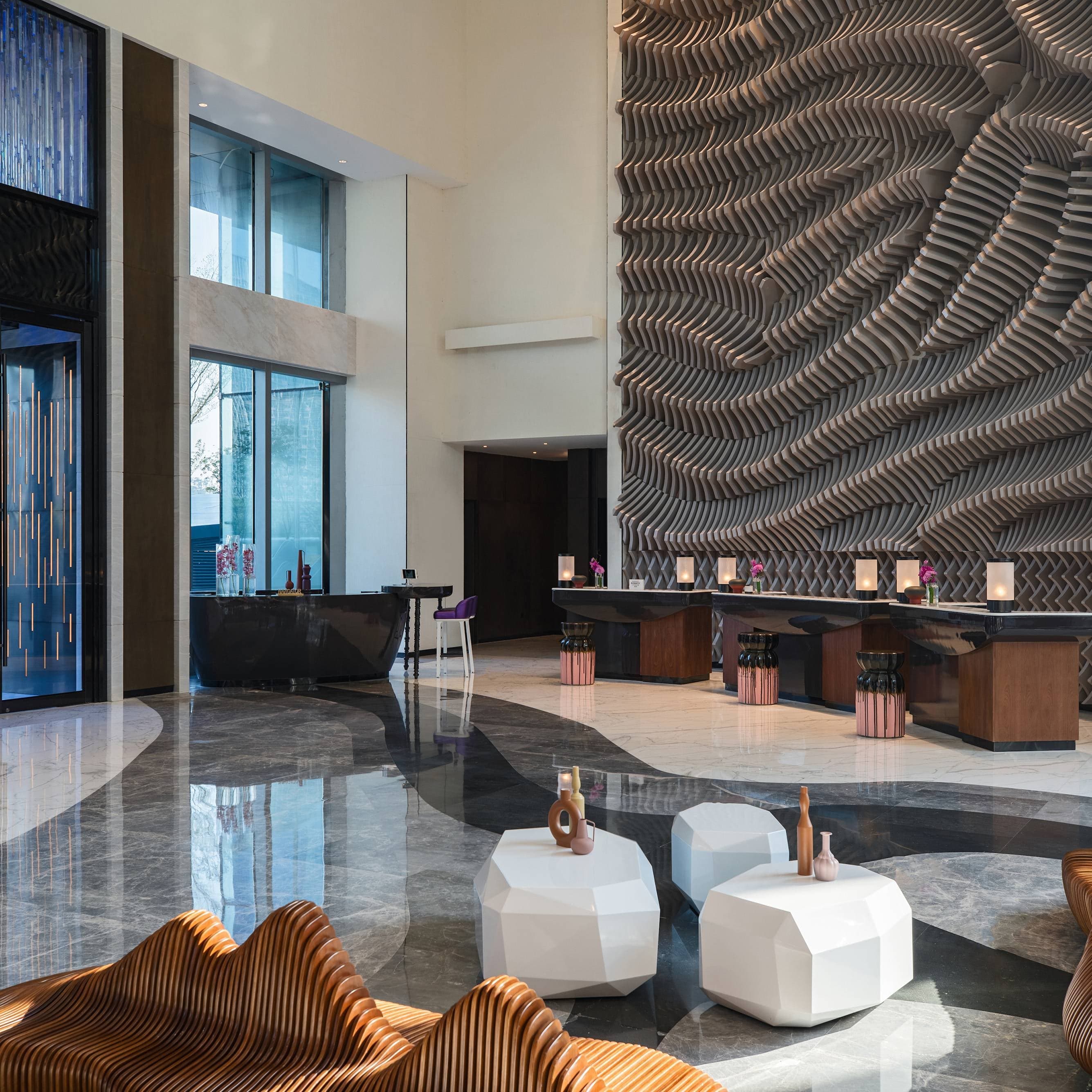 Renaissance Nanning Hotel - Image 1