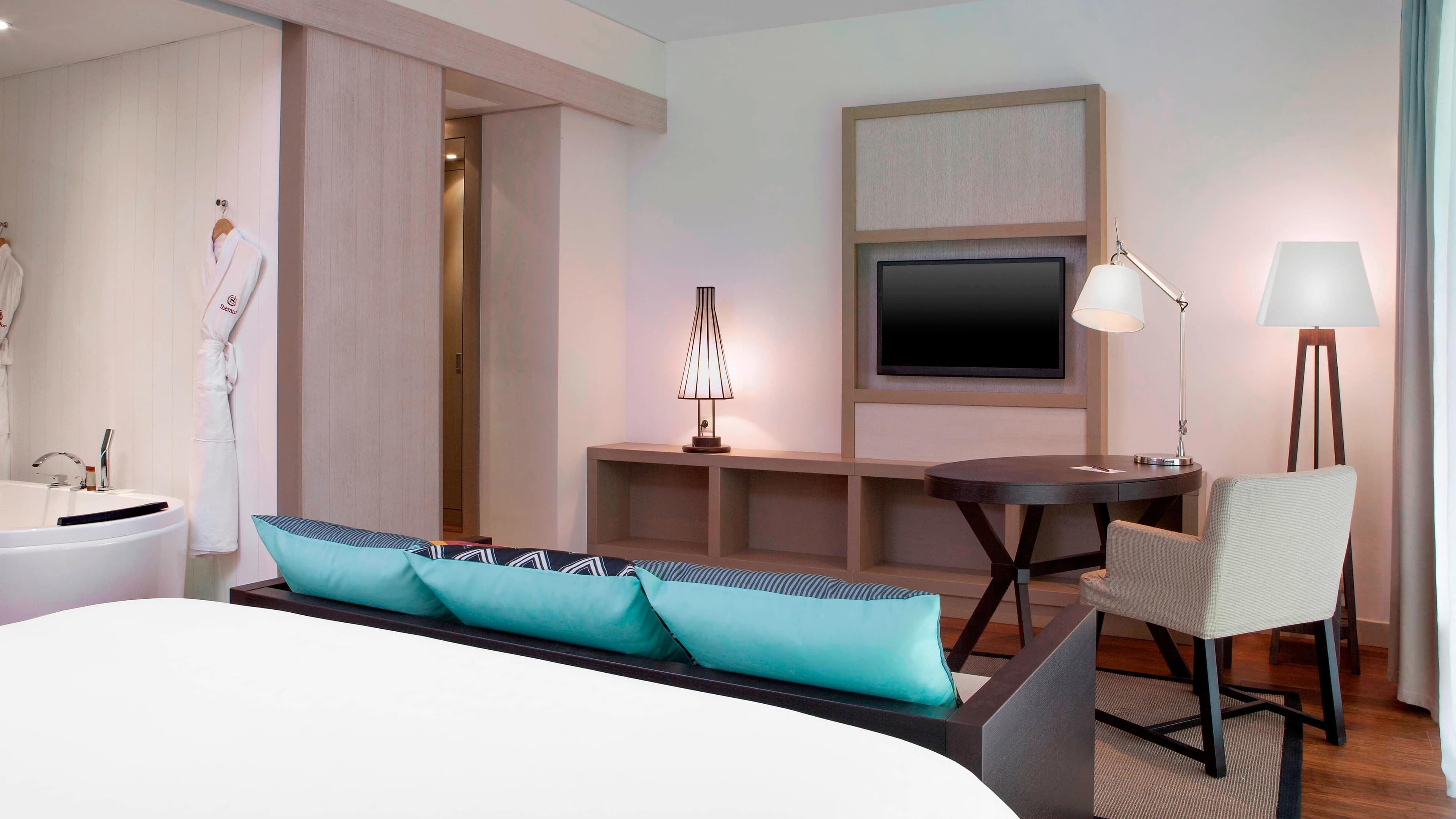 Sheraton New Caledonia Deva Spa & Golf Resort - Image 3