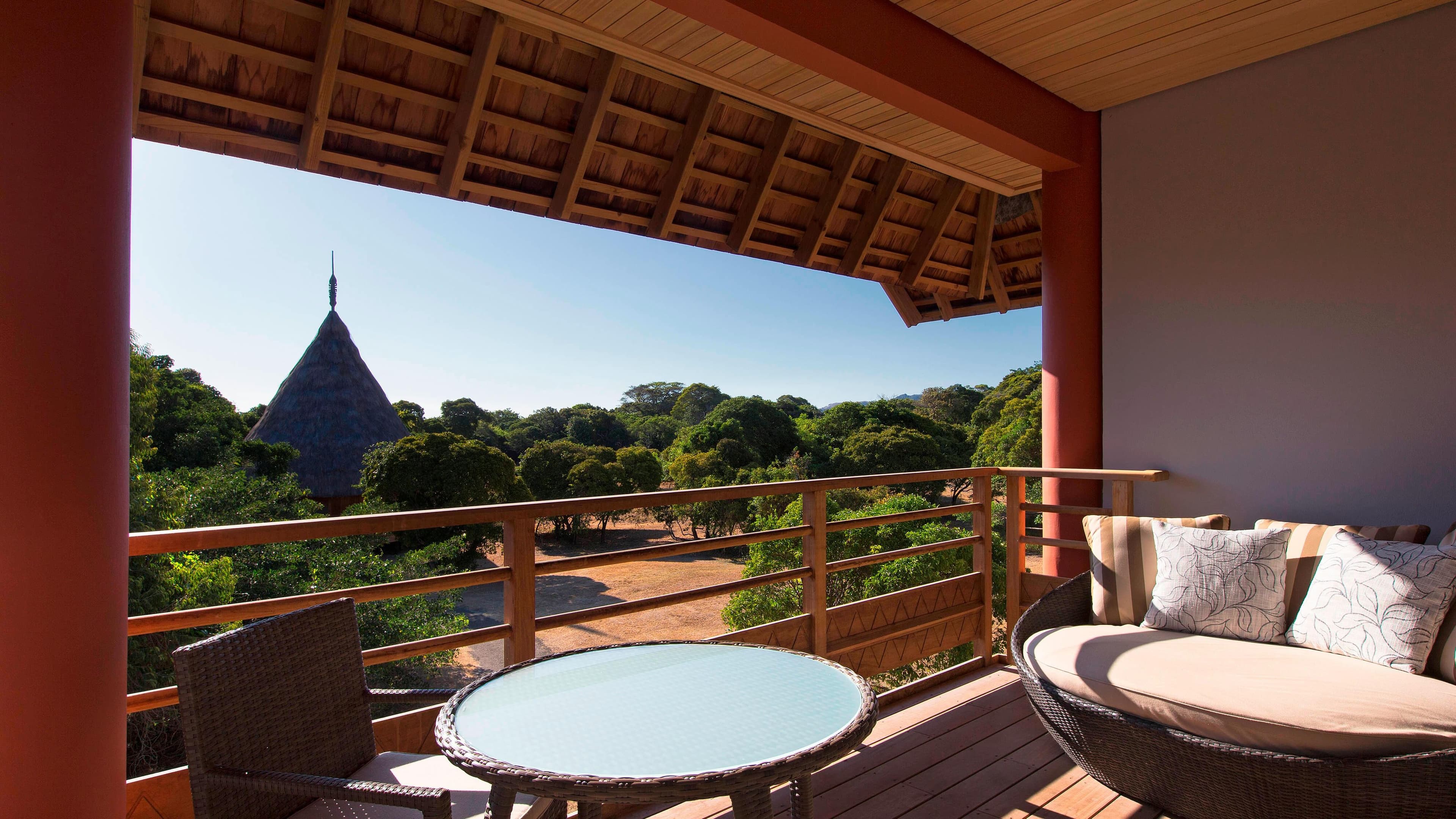 Sheraton New Caledonia Deva Spa & Golf Resort - Image 4