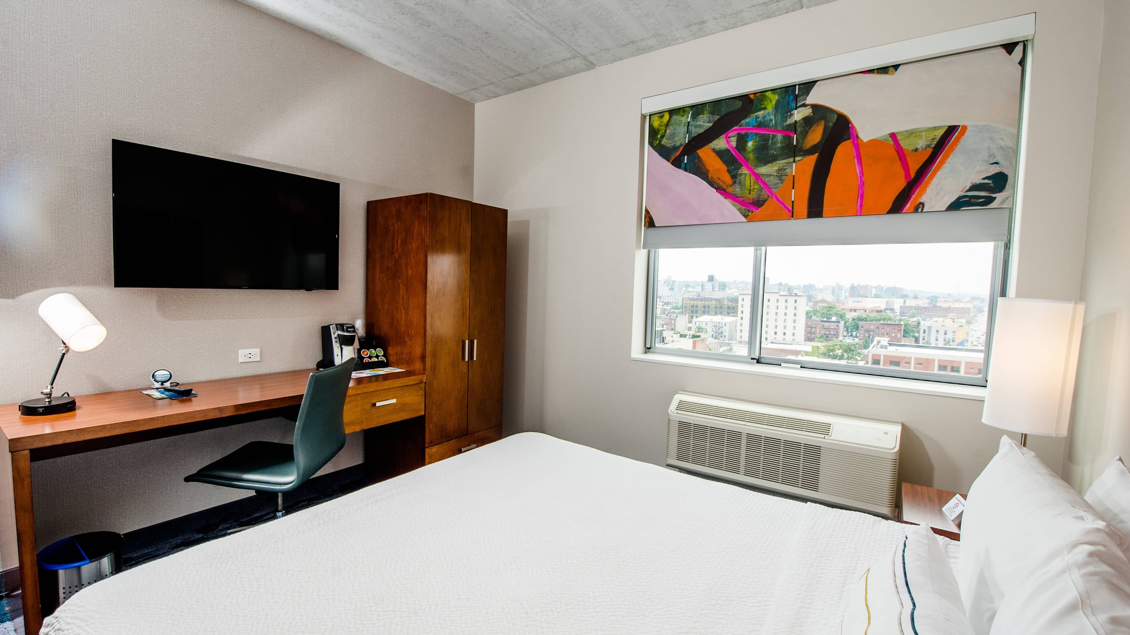 King Guest Room - Image 2