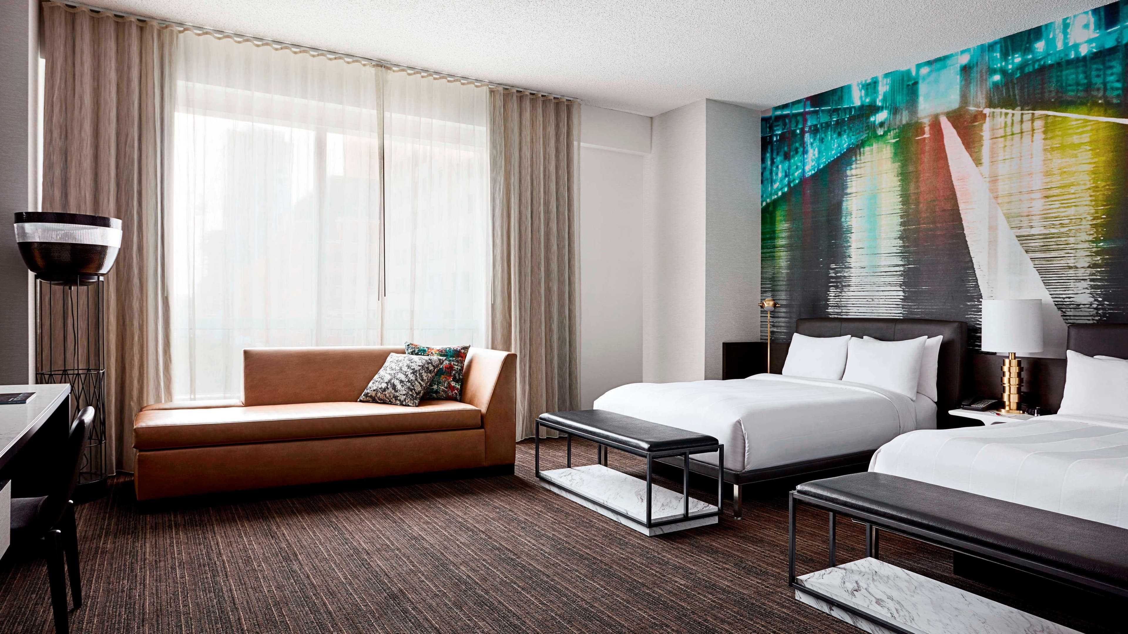 Holiday Inn Express Brooklyn - Kings Hwy — 13