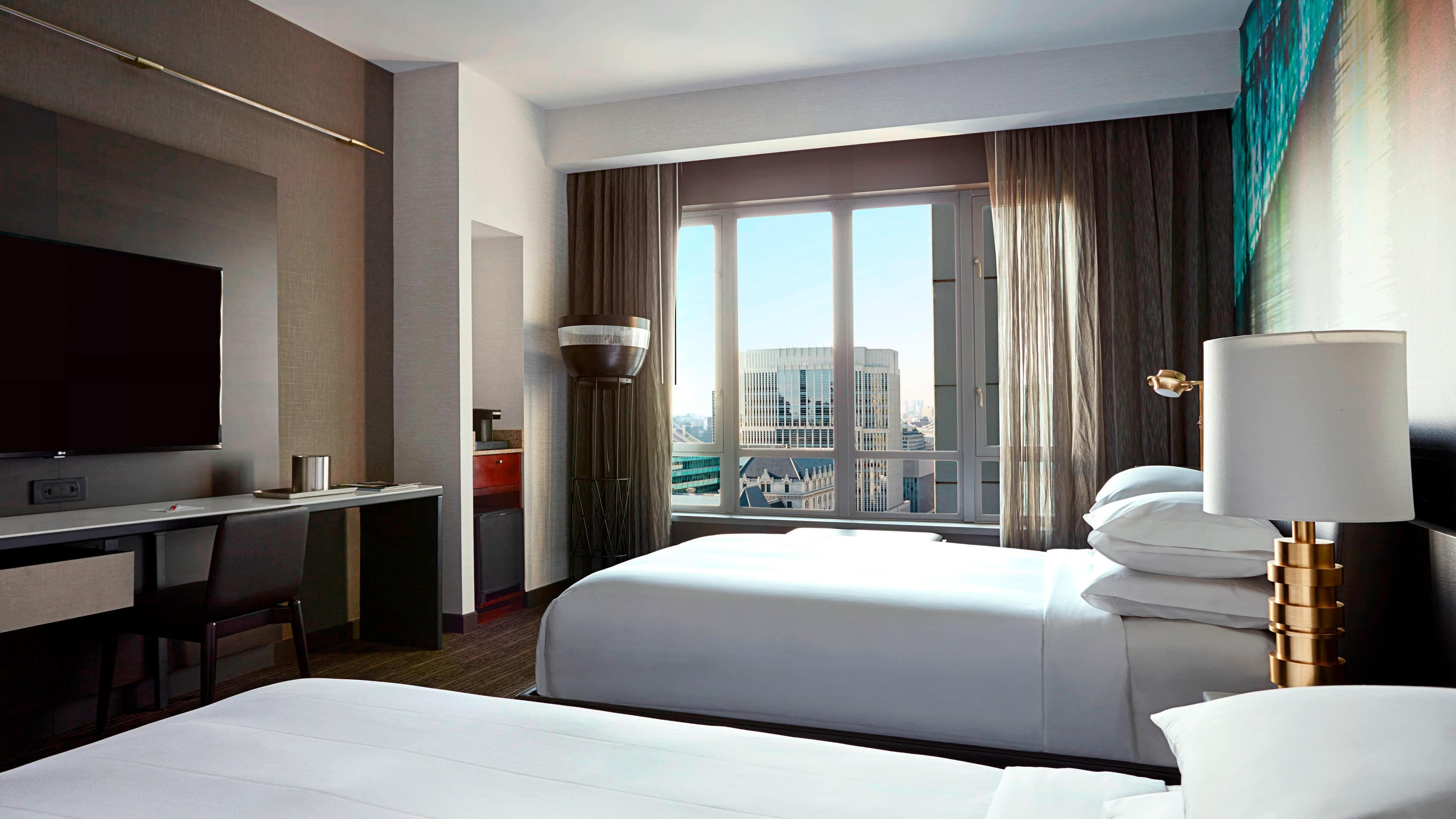 Holiday Inn Express Brooklyn - Kings Hwy — 7