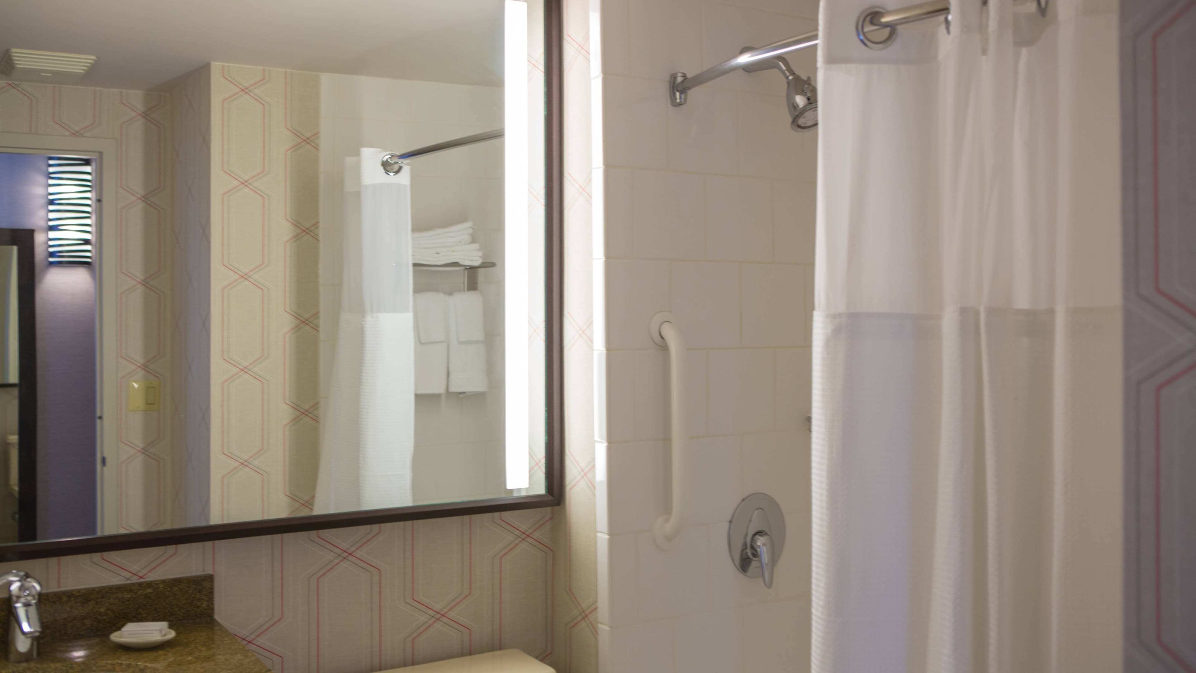 Holiday Inn NYC - Lower East Side - Image 5
