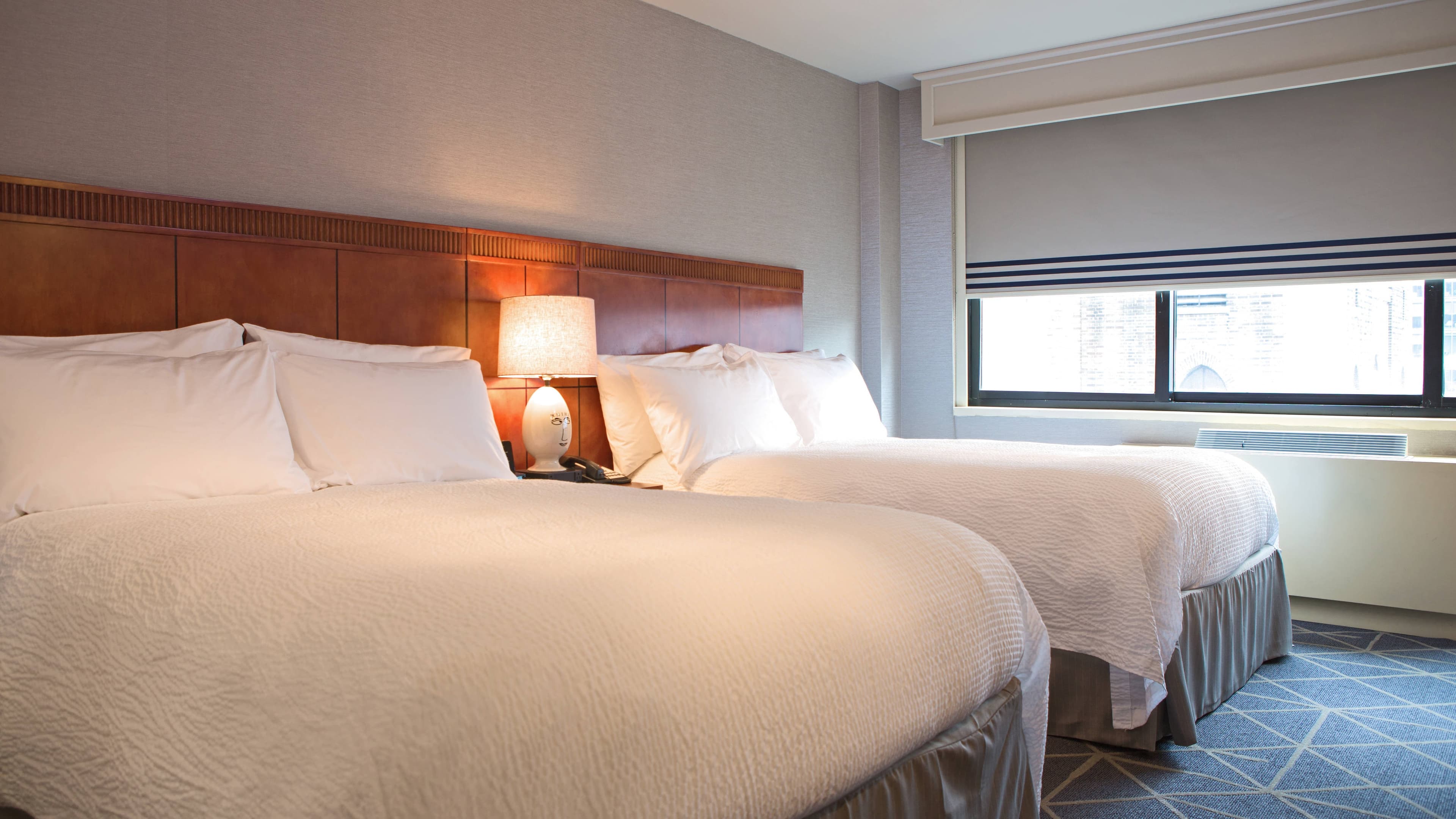 Holiday Inn NYC - Lower East Side - Image 4