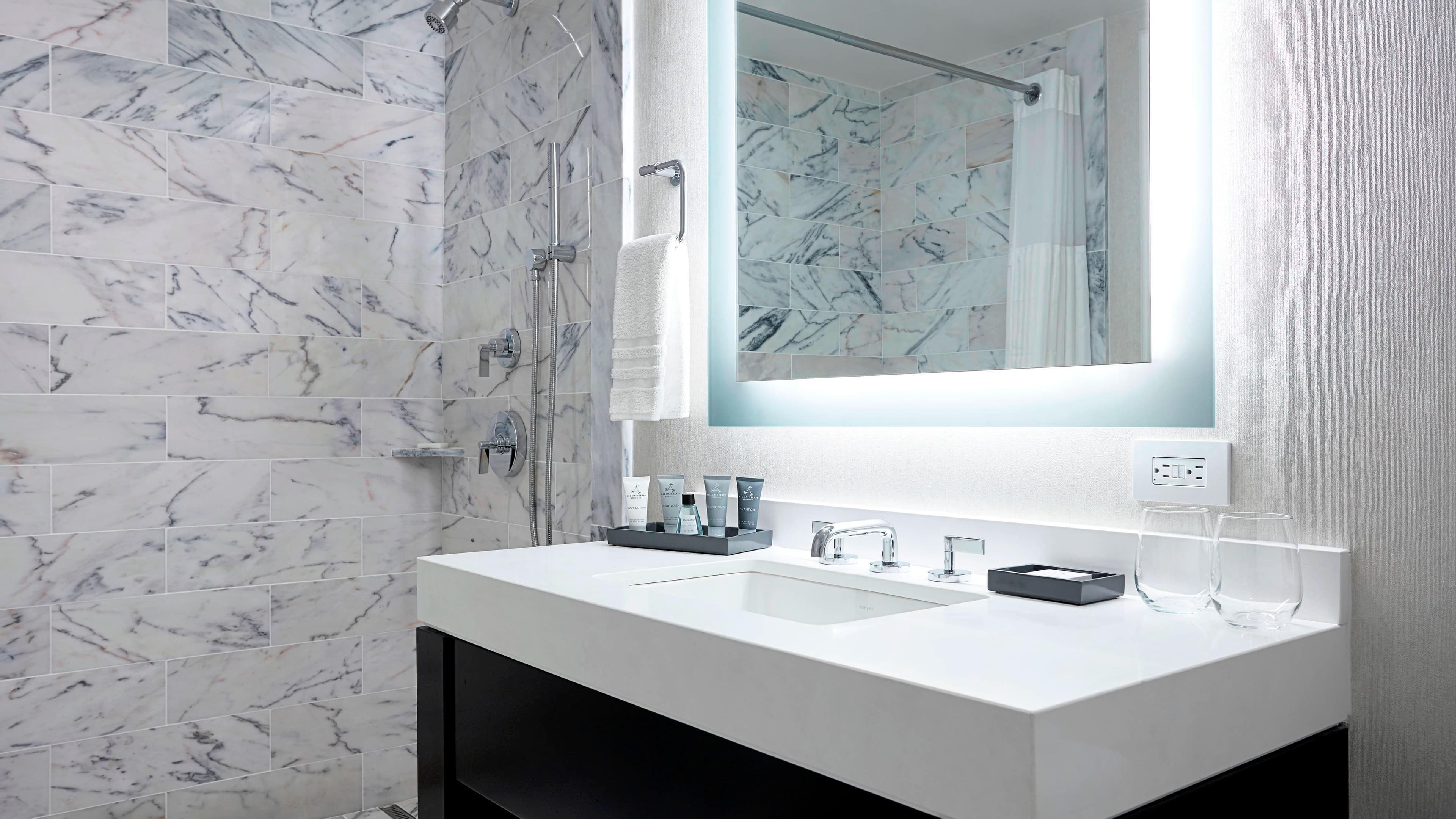 Holiday Inn Express Long Island City E - New York — 50