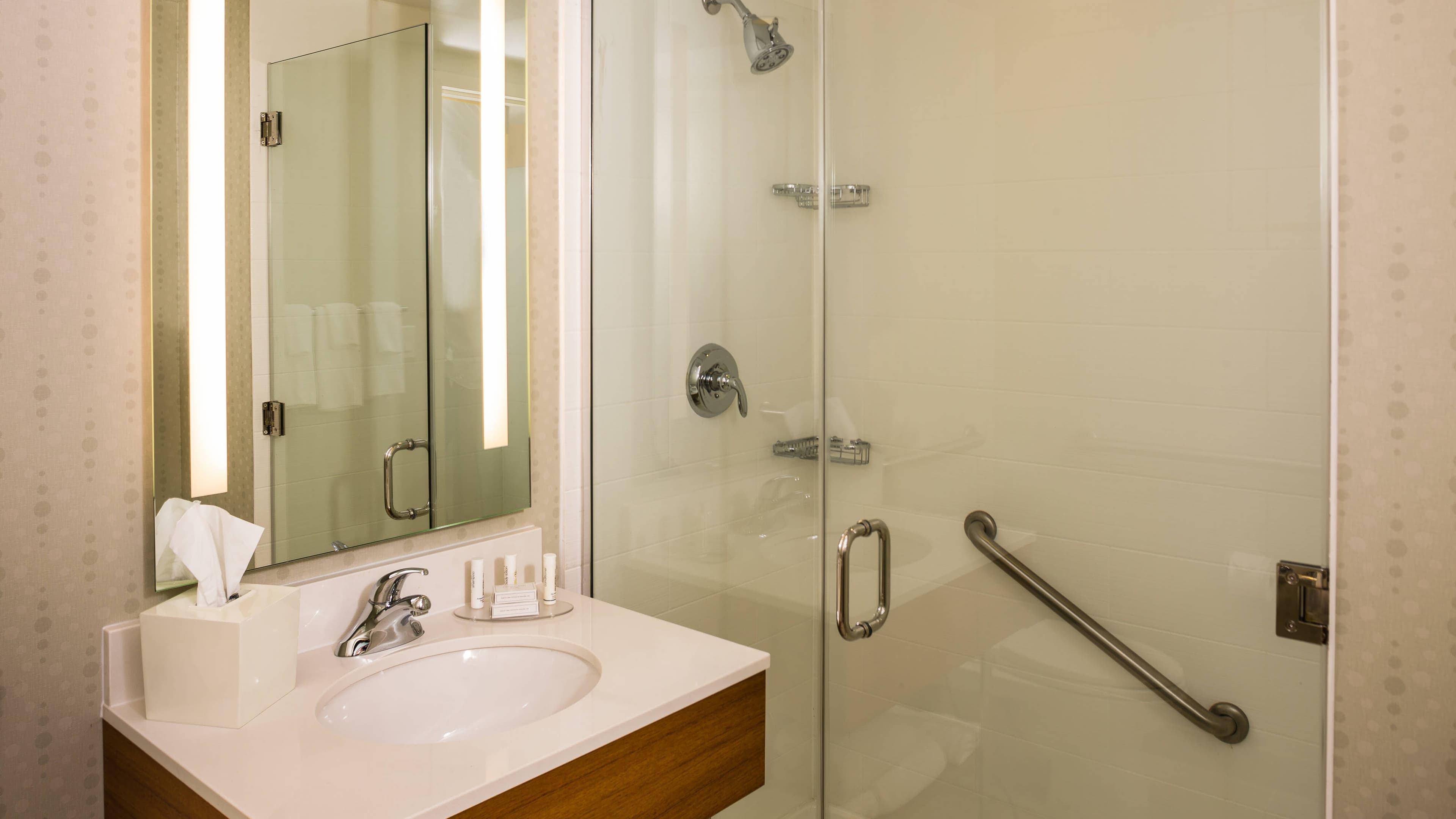 SpringHill Suites New York LaGuardia Airport - Image 3