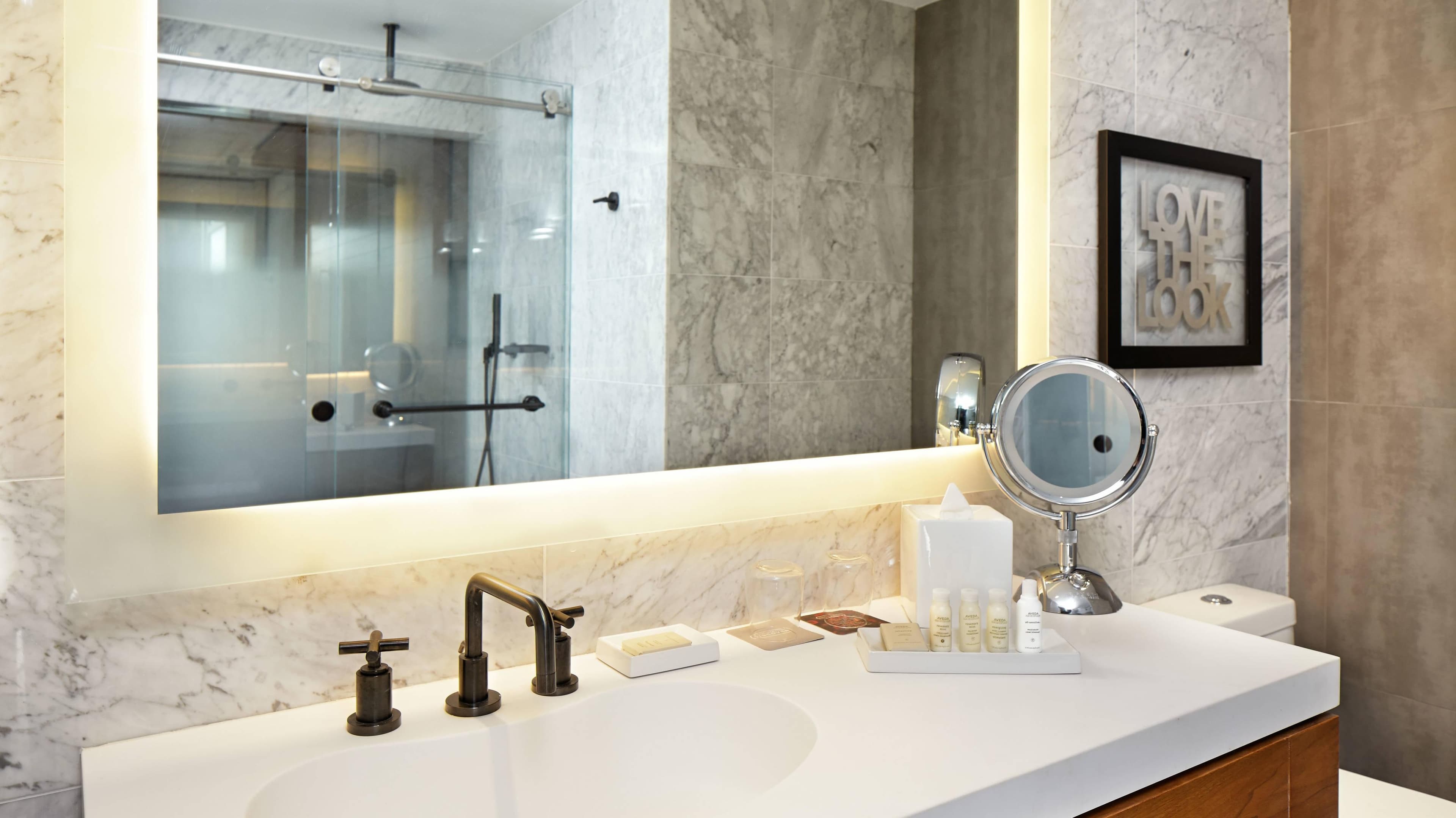 Midtown Standard King - Image 3