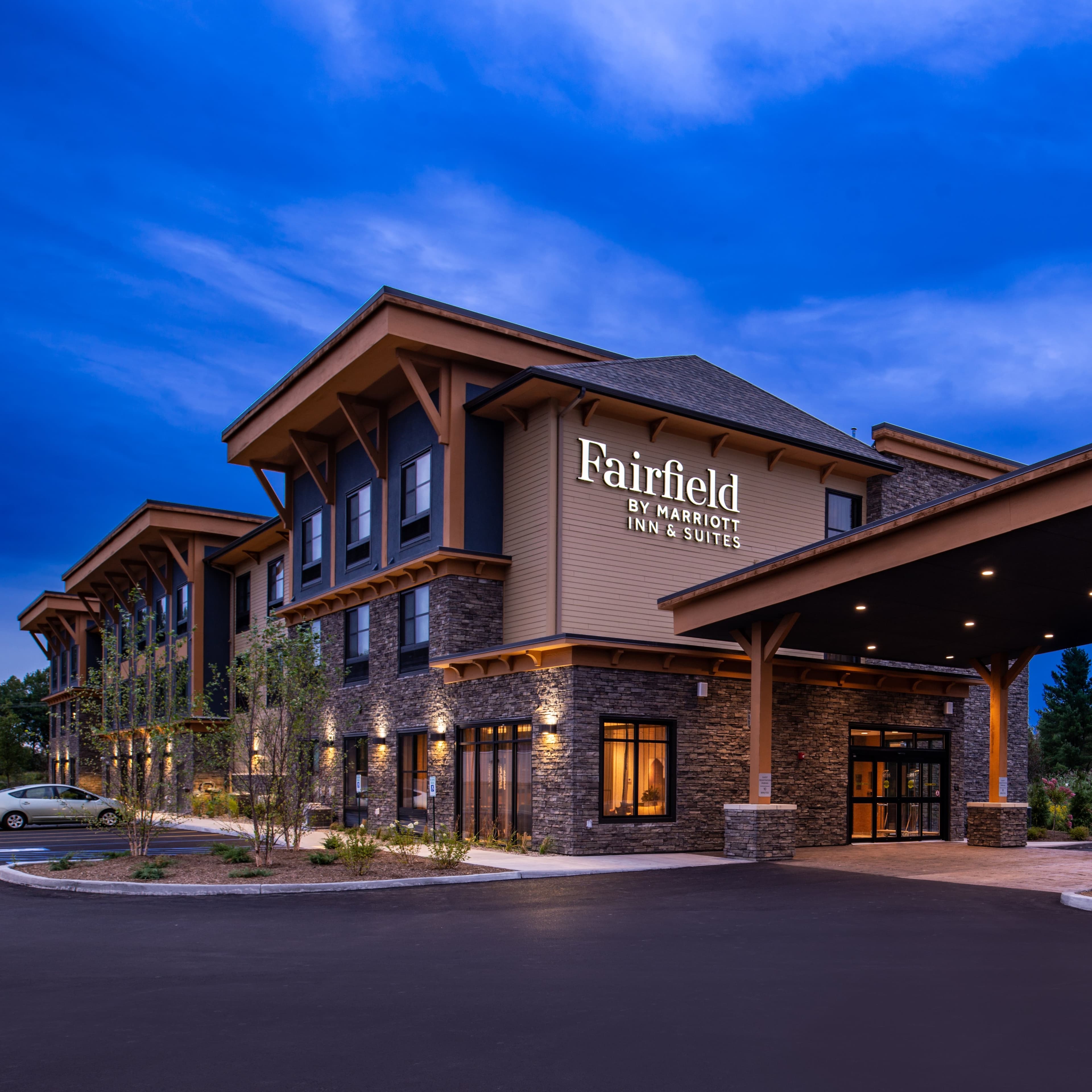 Fairfield Inn & Suites Canton - Image 1