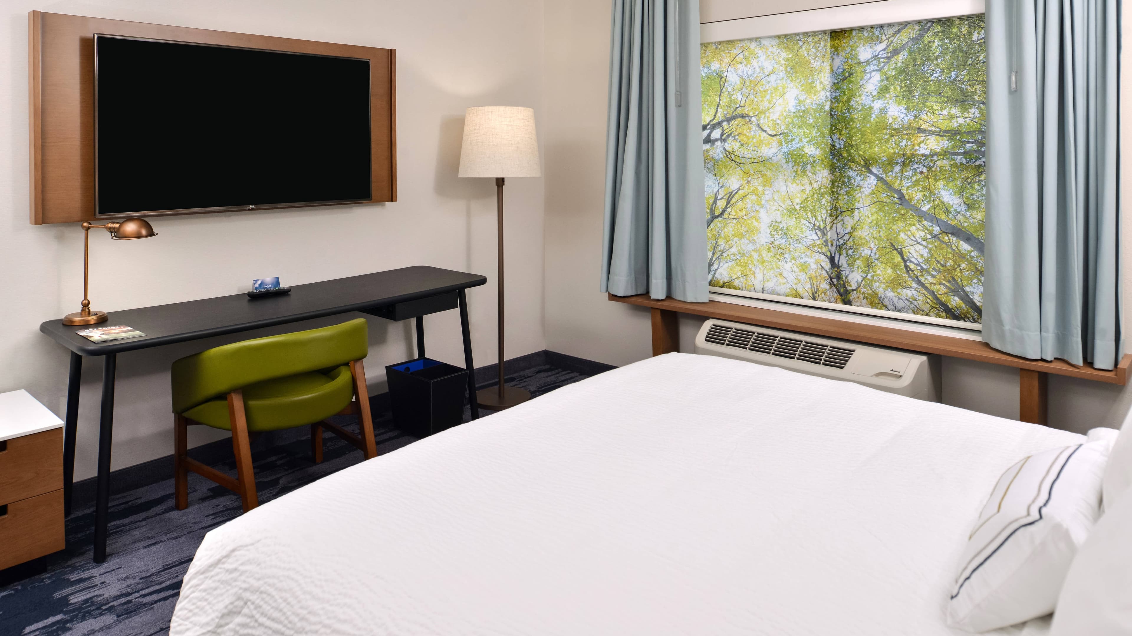 Fairfield Inn & Suites Canton — 10