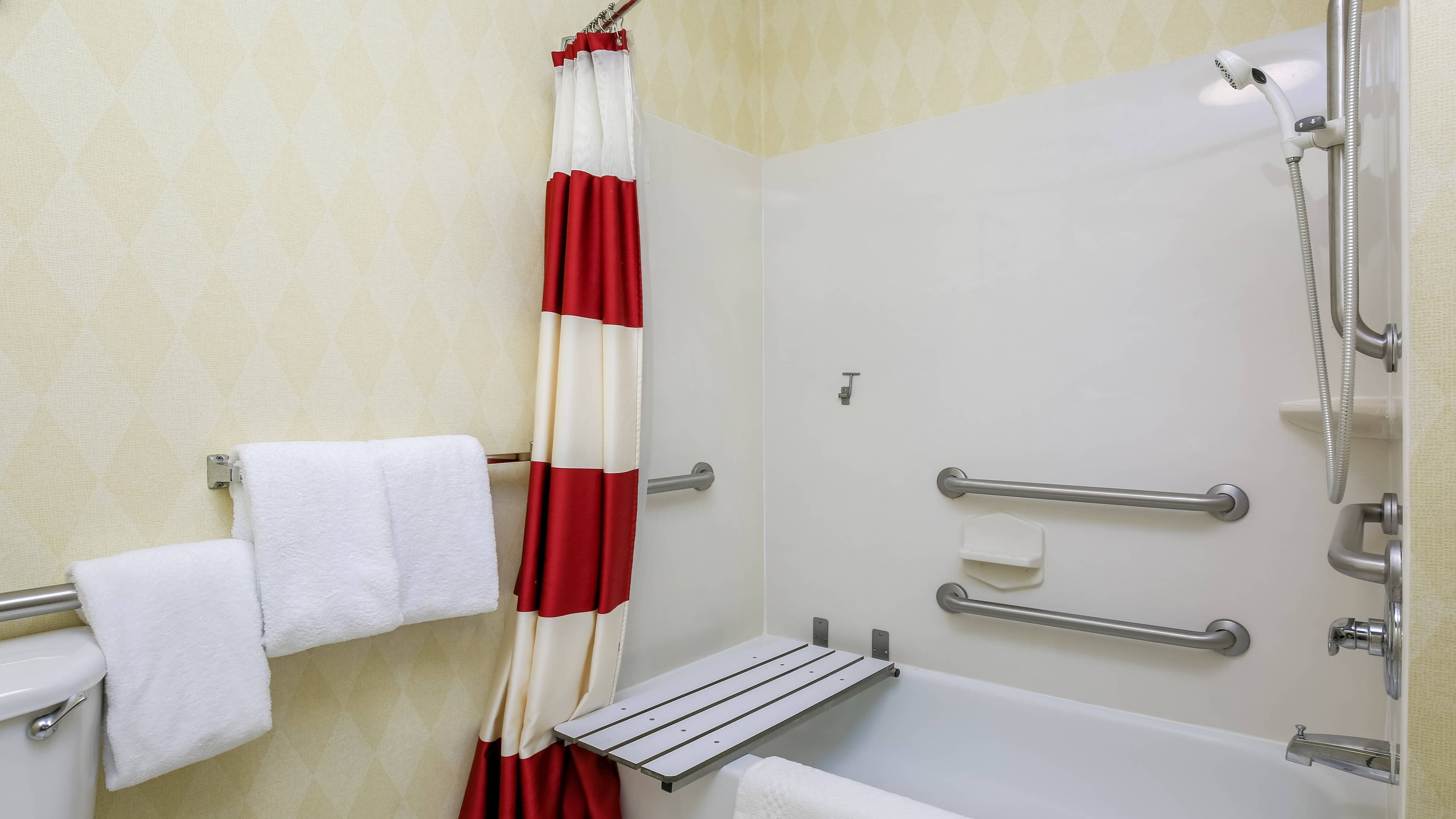 1 Bedroom Suite - Image 7