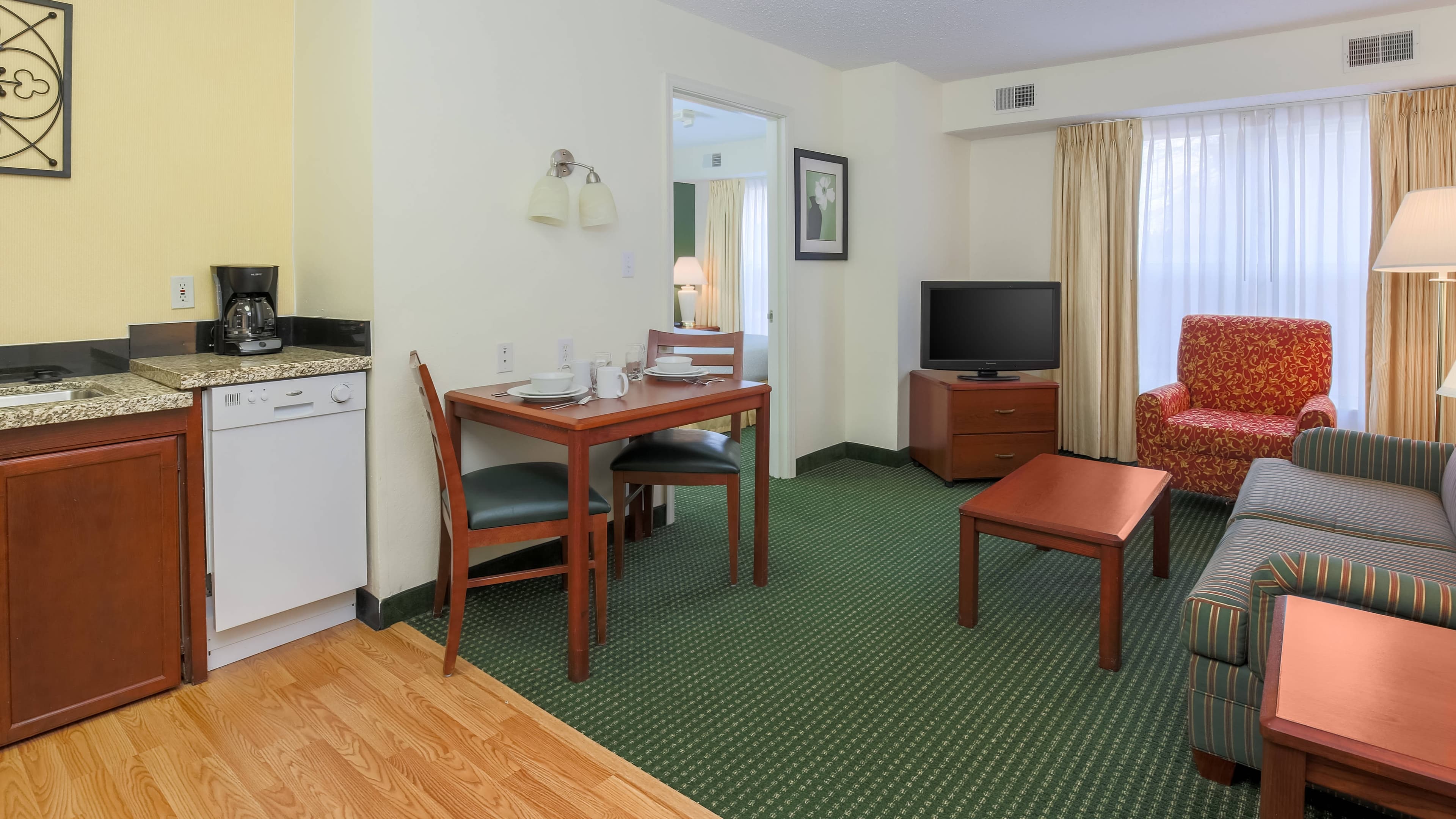 Residence Inn Oklahoma City South - Image 4