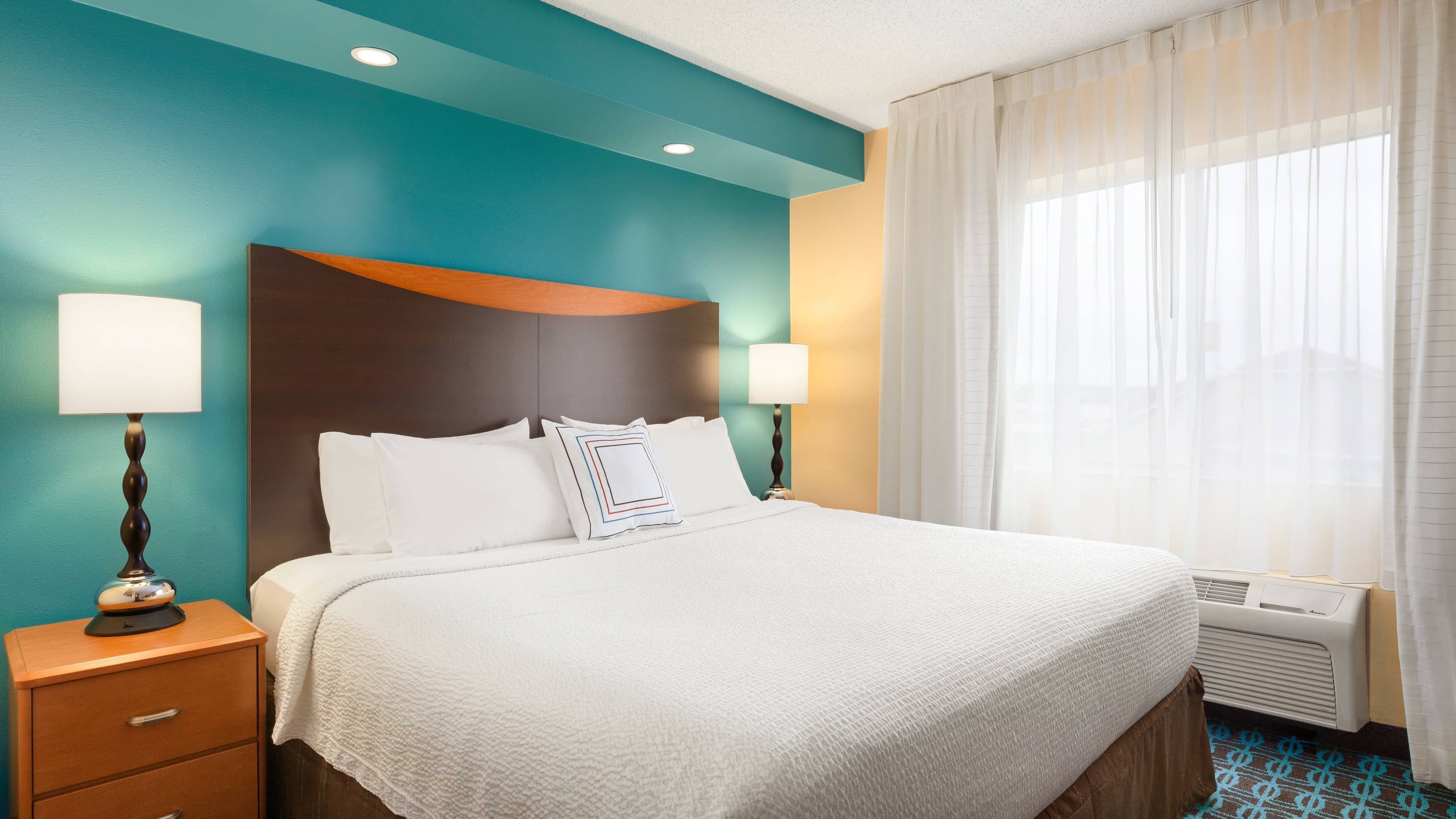 Executive Suite - Image 3