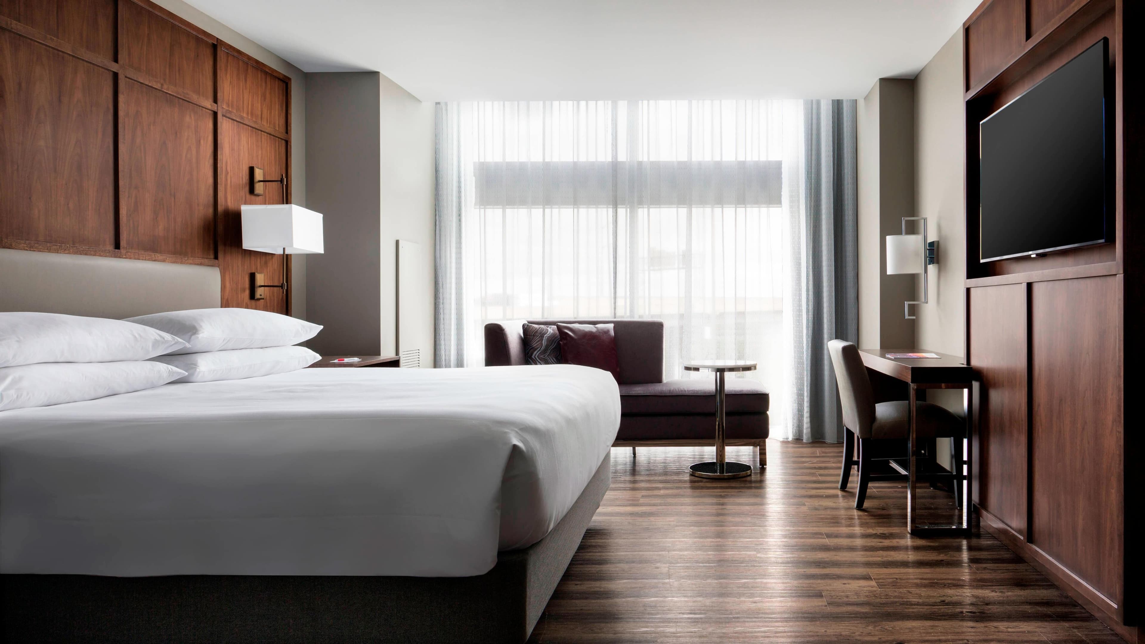 Omaha Marriott Downtown at the Capitol District - Image 4