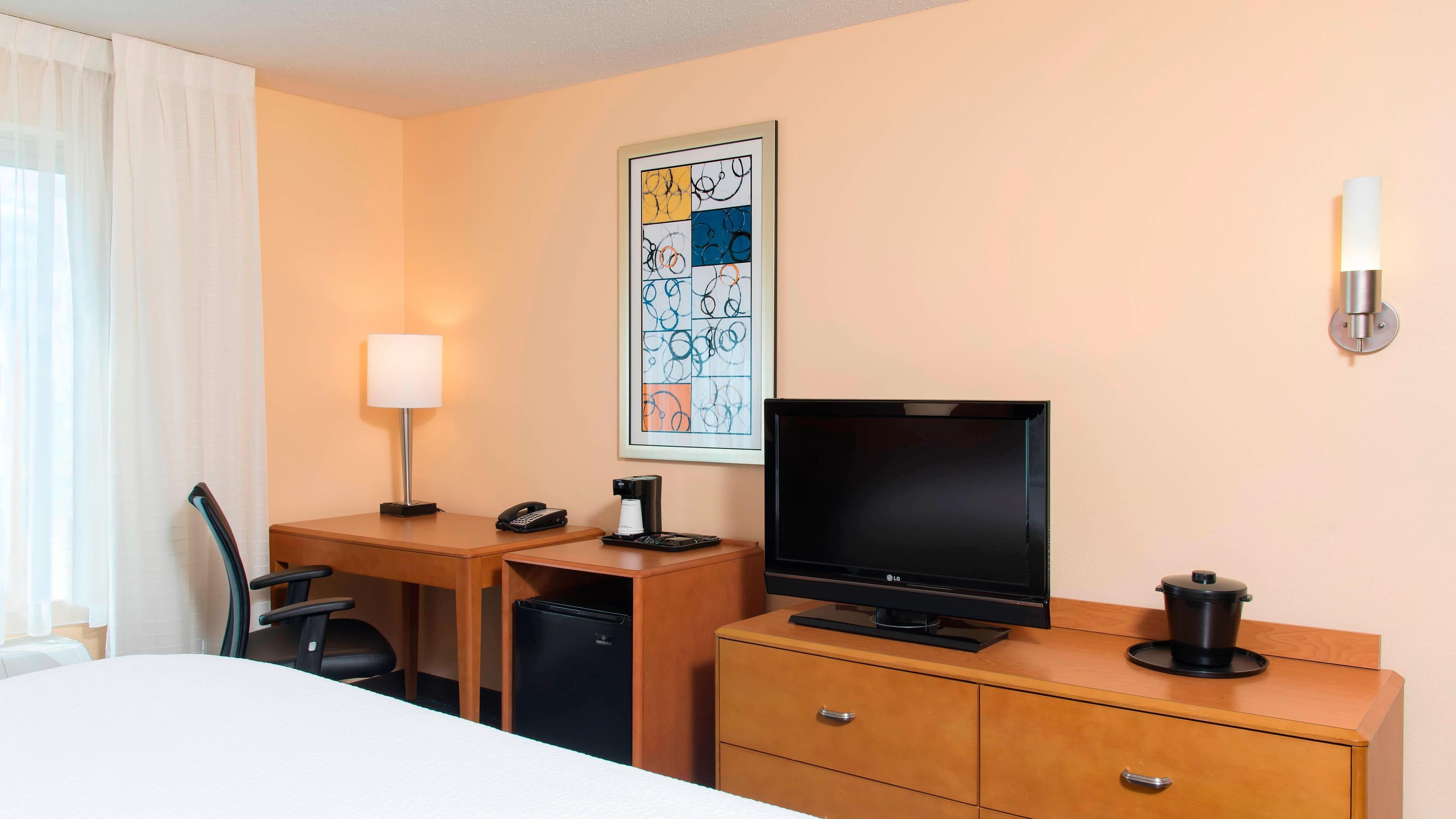 Fairfield Inn & Suites Omaha Downtown — 7