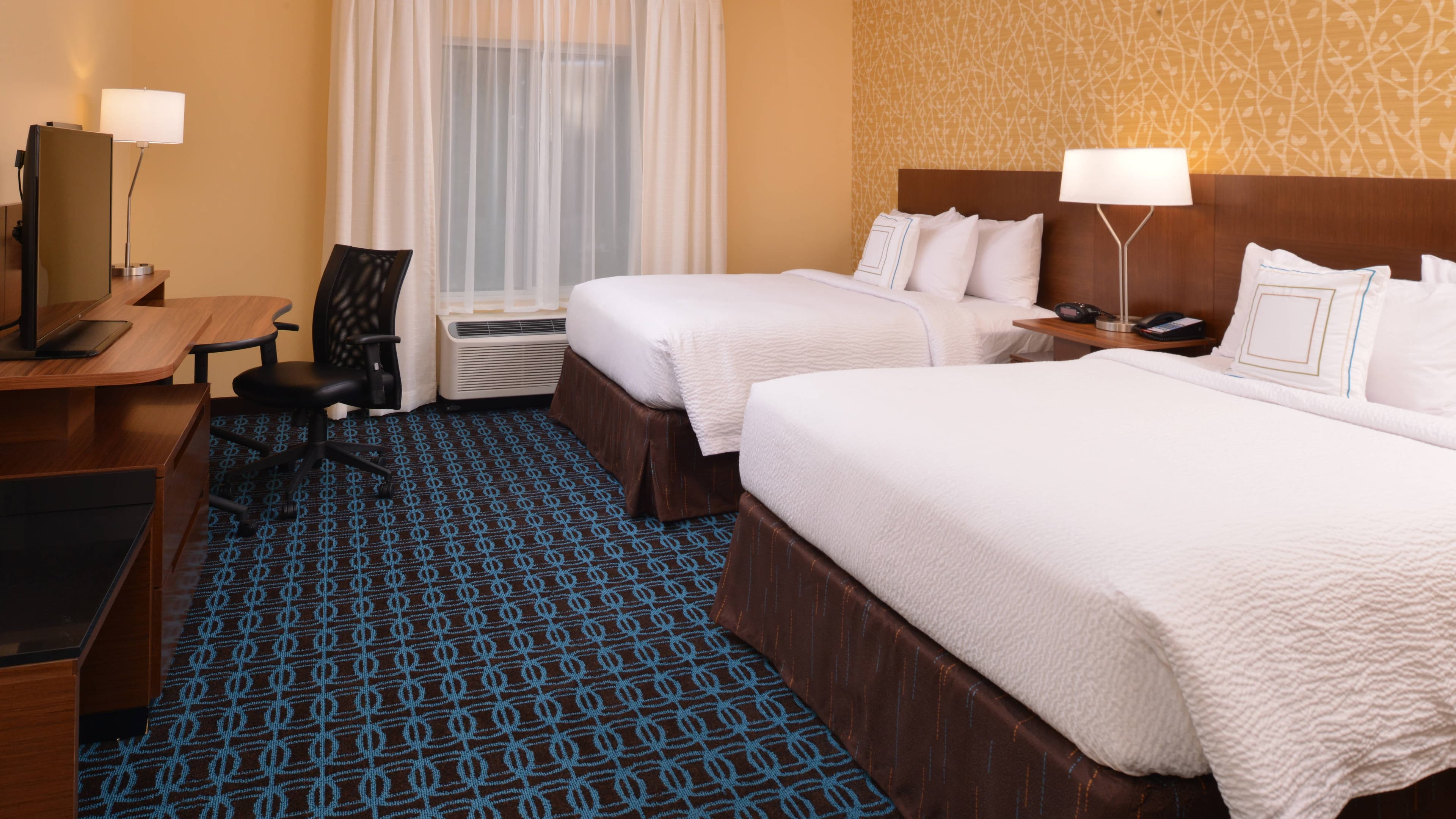 Fairfield Inn & Suites Fremont — 4