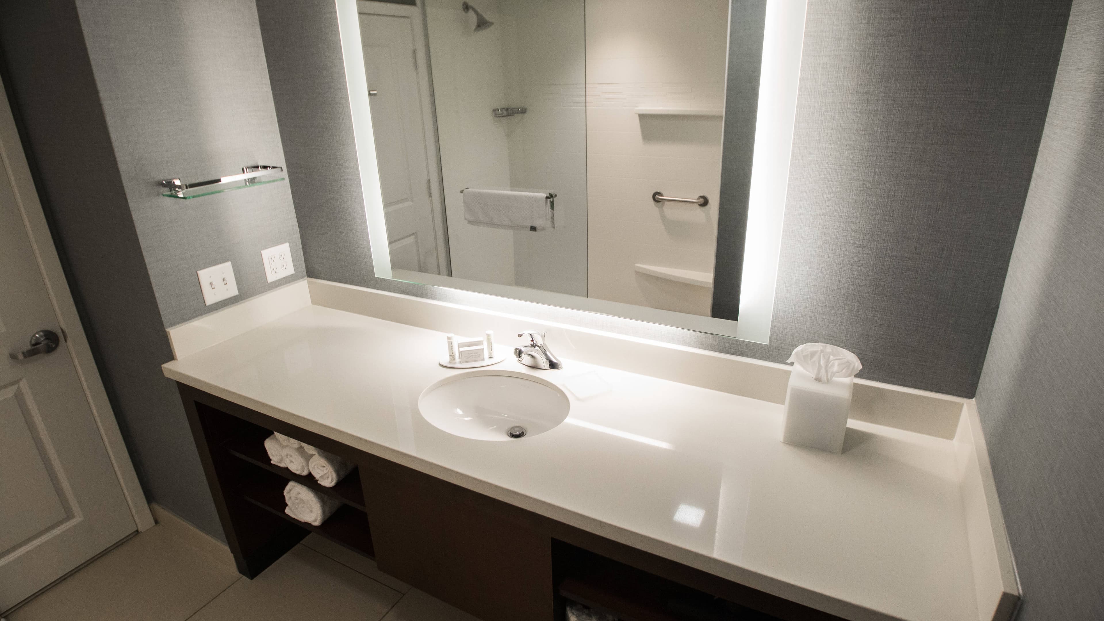 Residence Inn Omaha West - Image 4