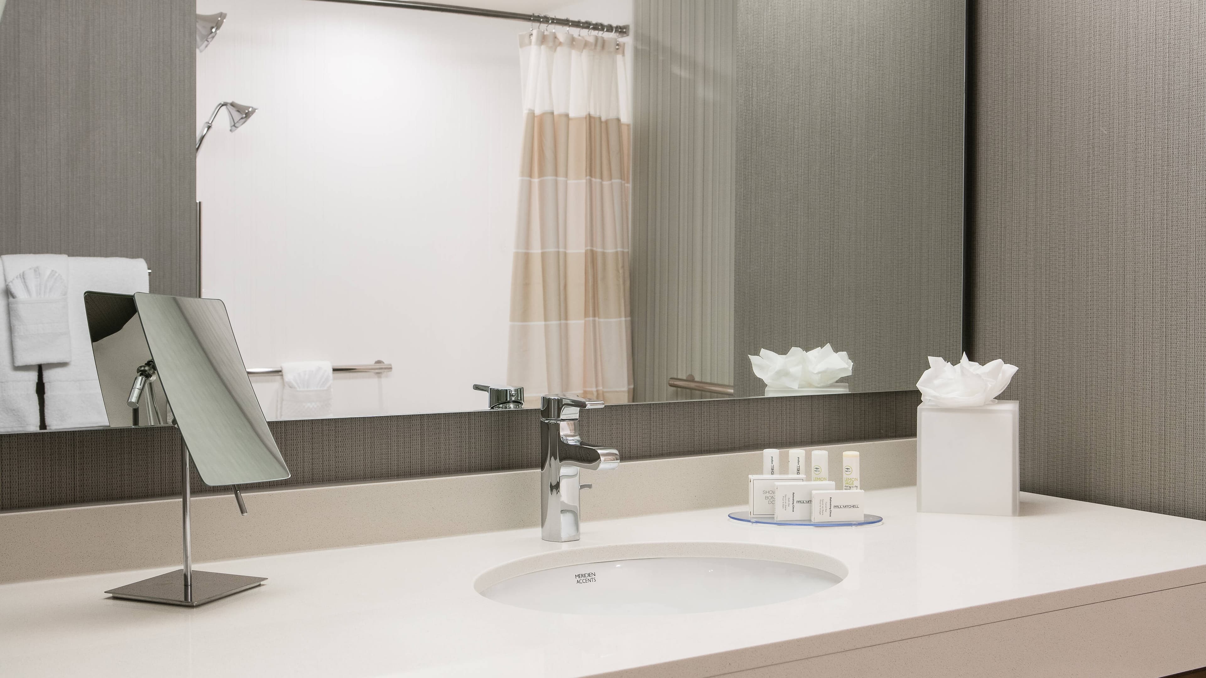 Courtyard Omaha Bellevue at Beardmore Event Center — 7