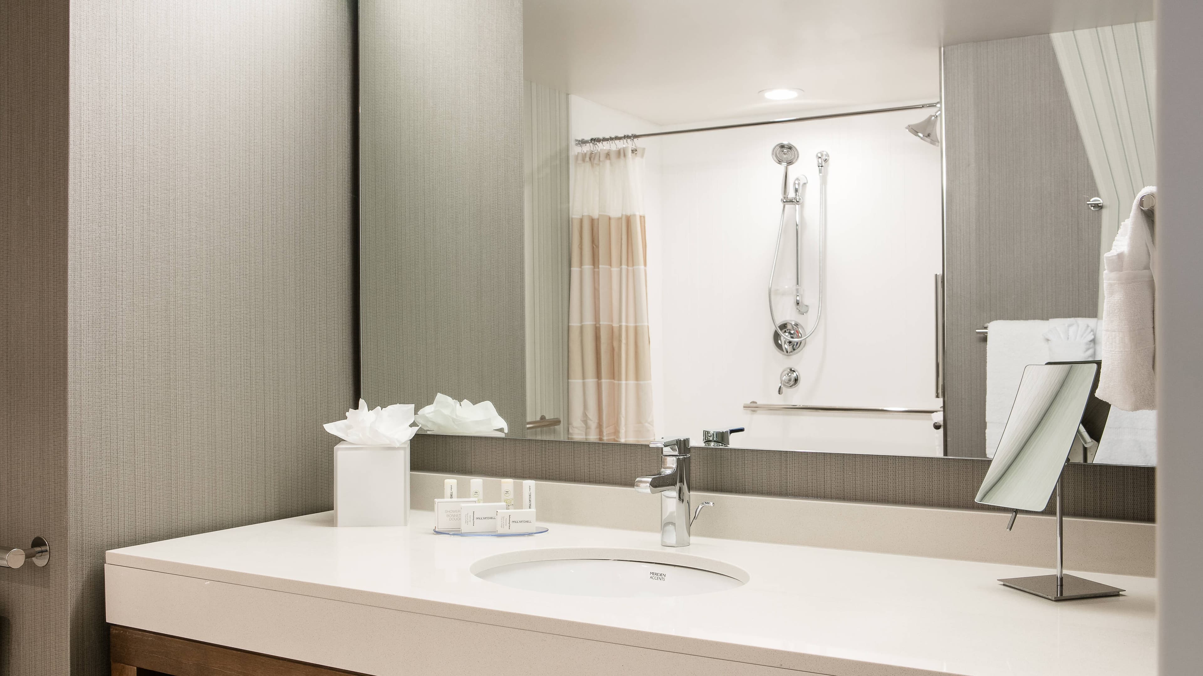 Courtyard Omaha Bellevue at Beardmore Event Center - Image 4