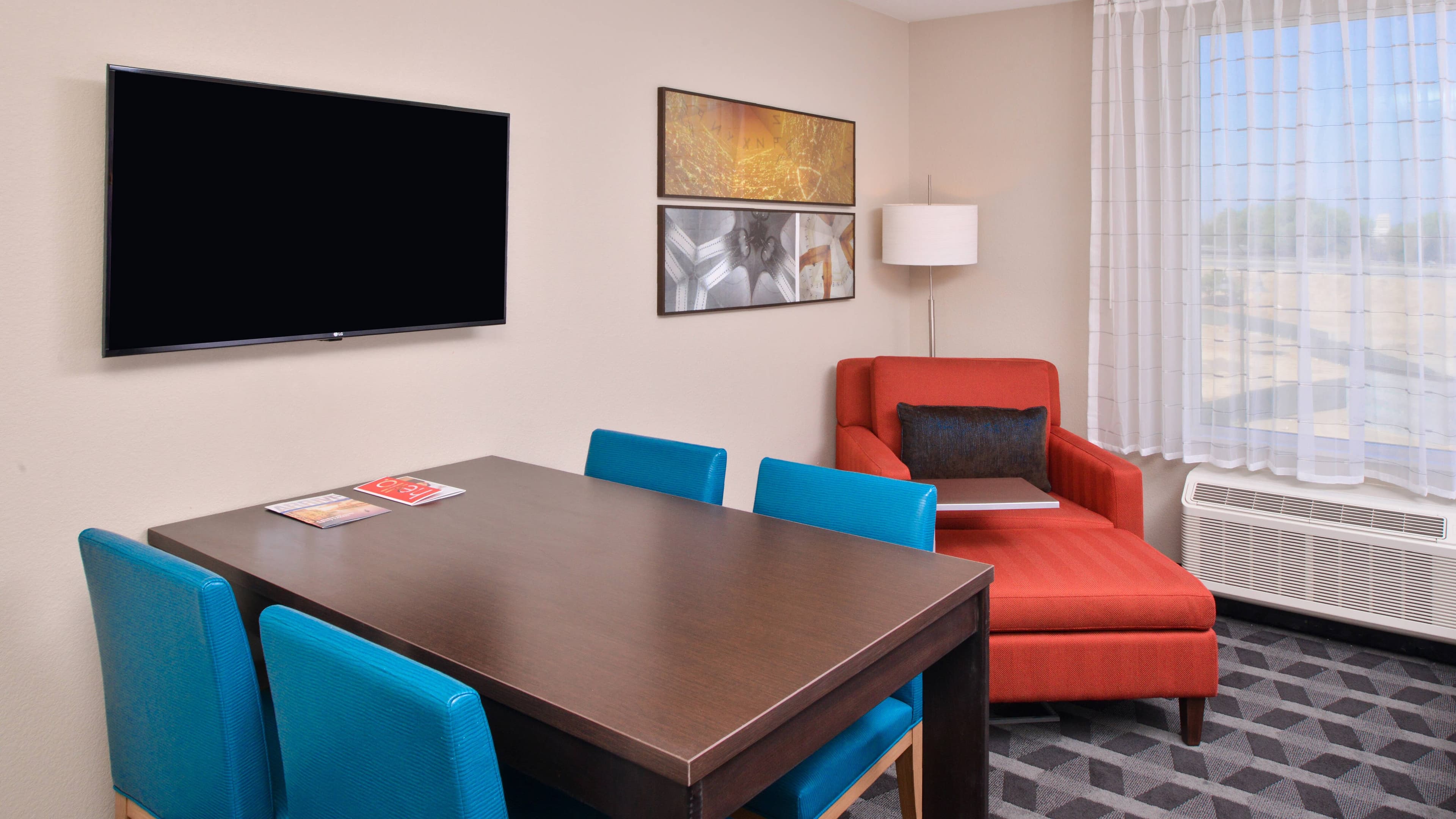 Holiday Inn Express & Suites Ontario - Chino Hills — 67