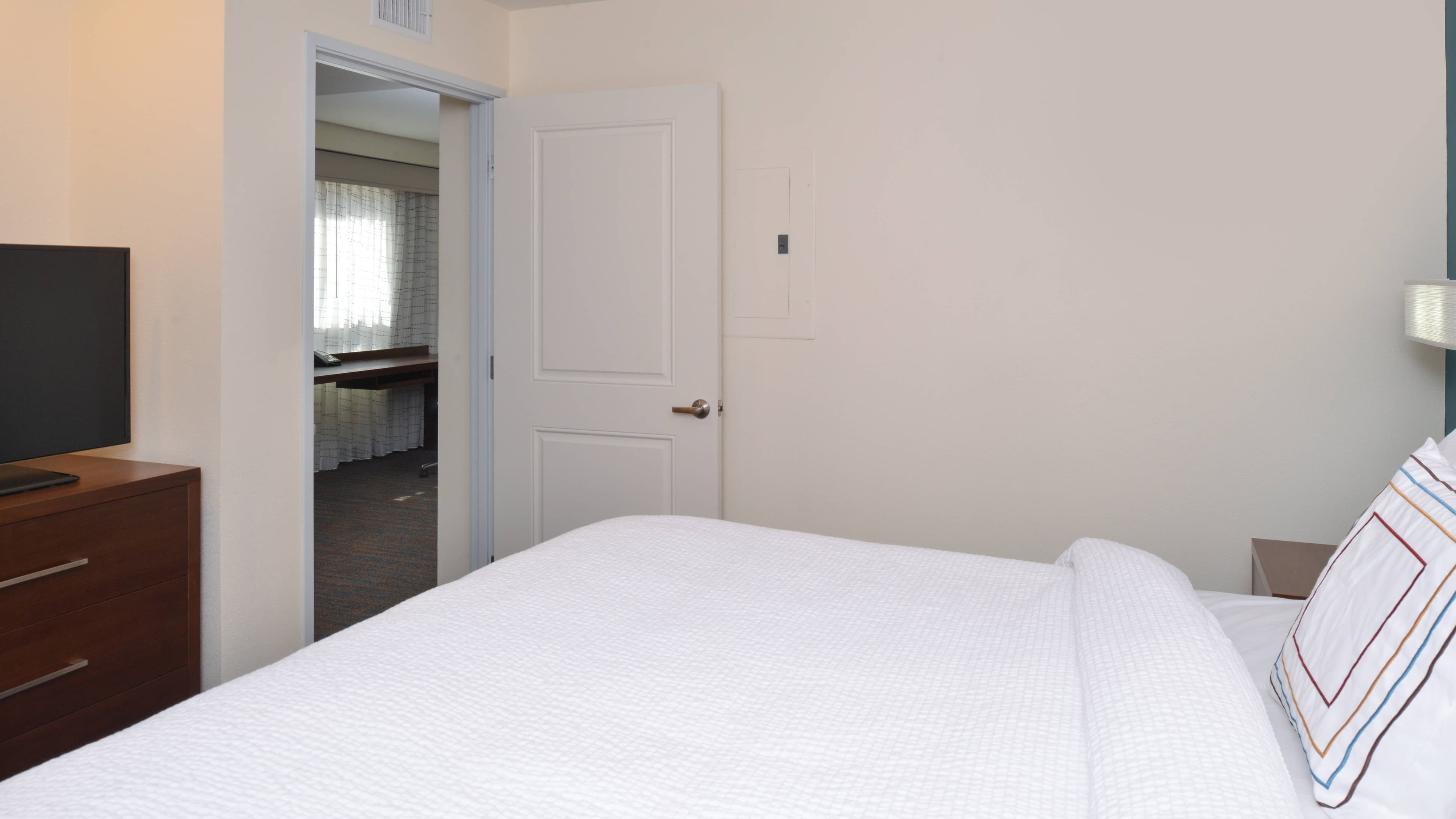 Residence Inn Temecula Murrieta - Image 2