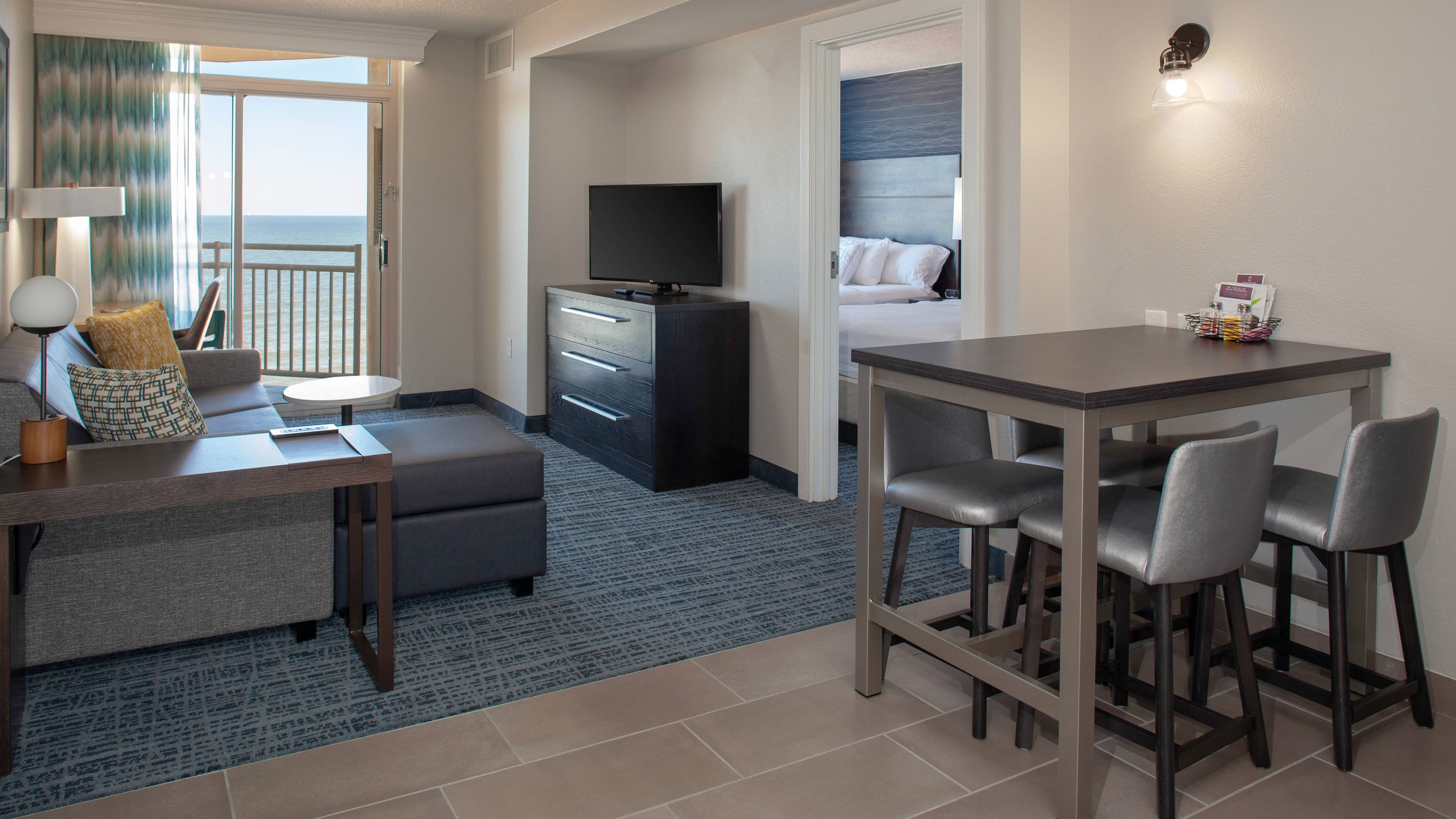 Candlewood Suites Virginia Beach Town Center — 39