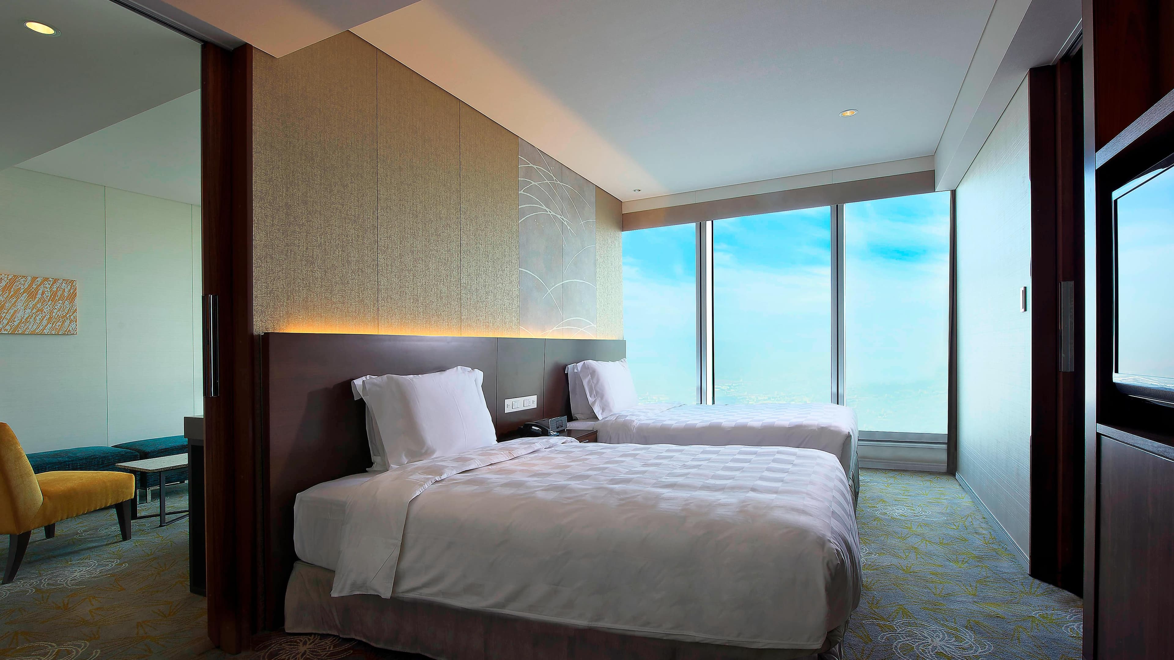 Osaka Marriott Miyako Hotel — 35