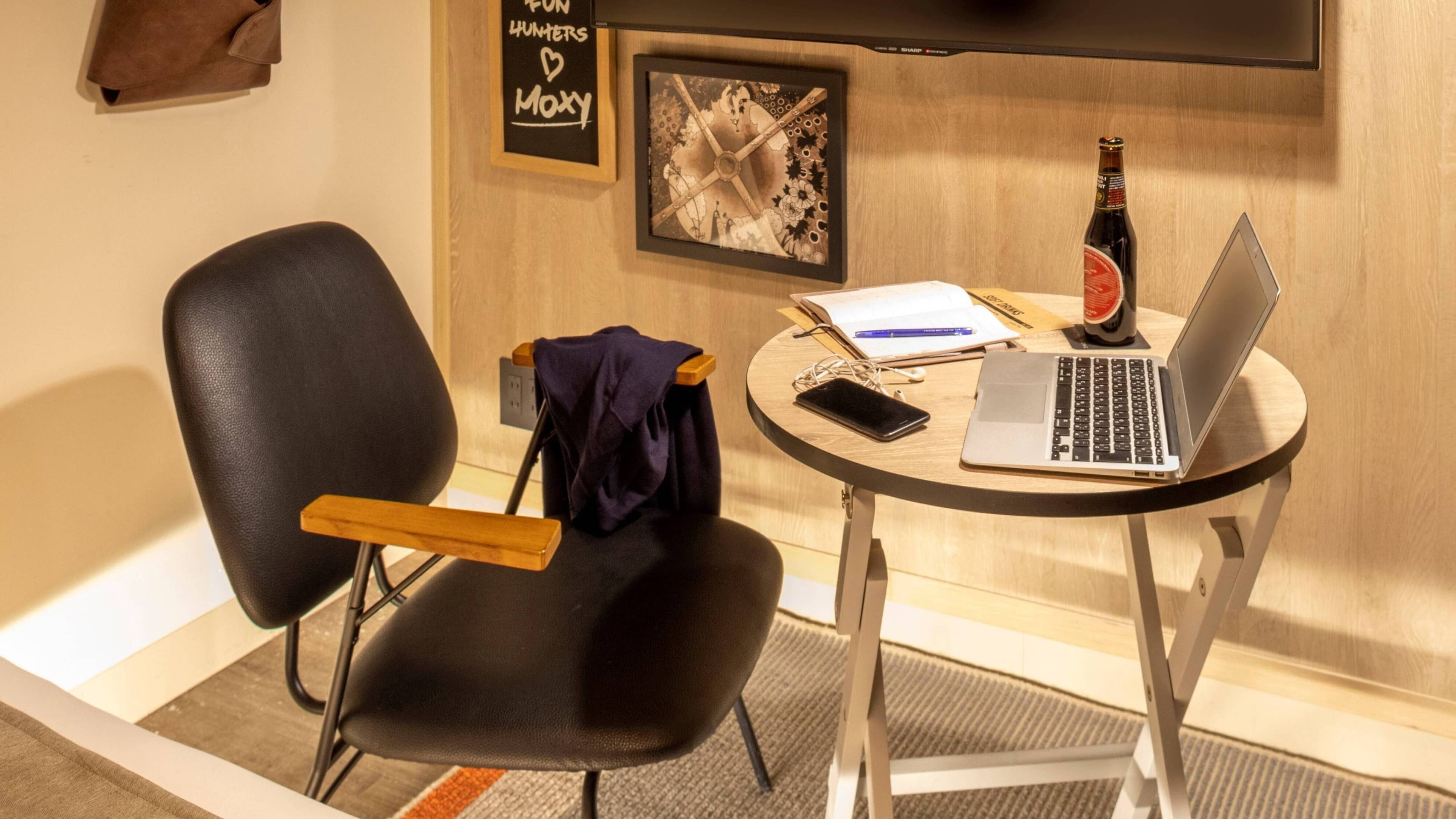 Moxy Osaka Honmachi - Image 5