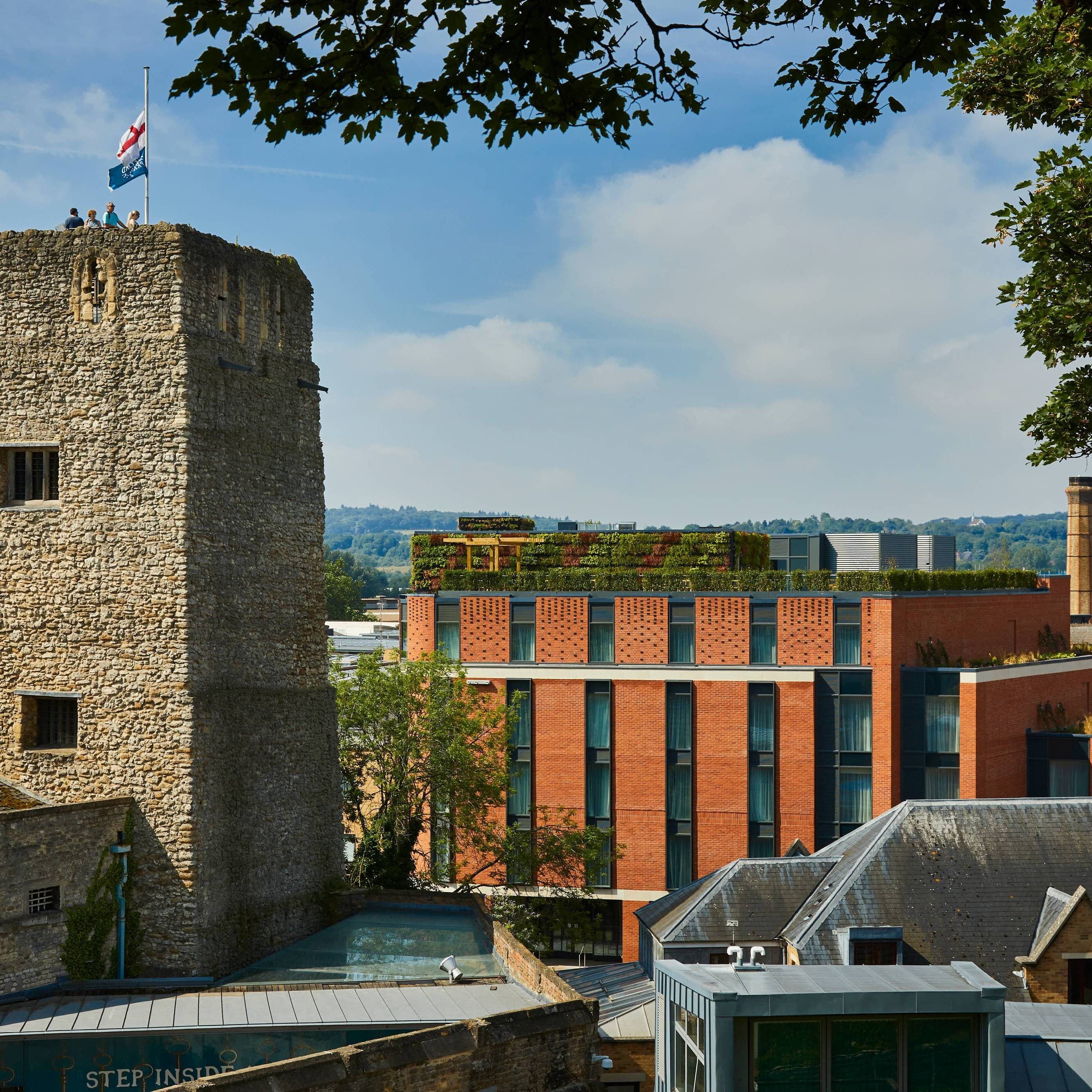 Courtyard Oxford City Centre - Image 1