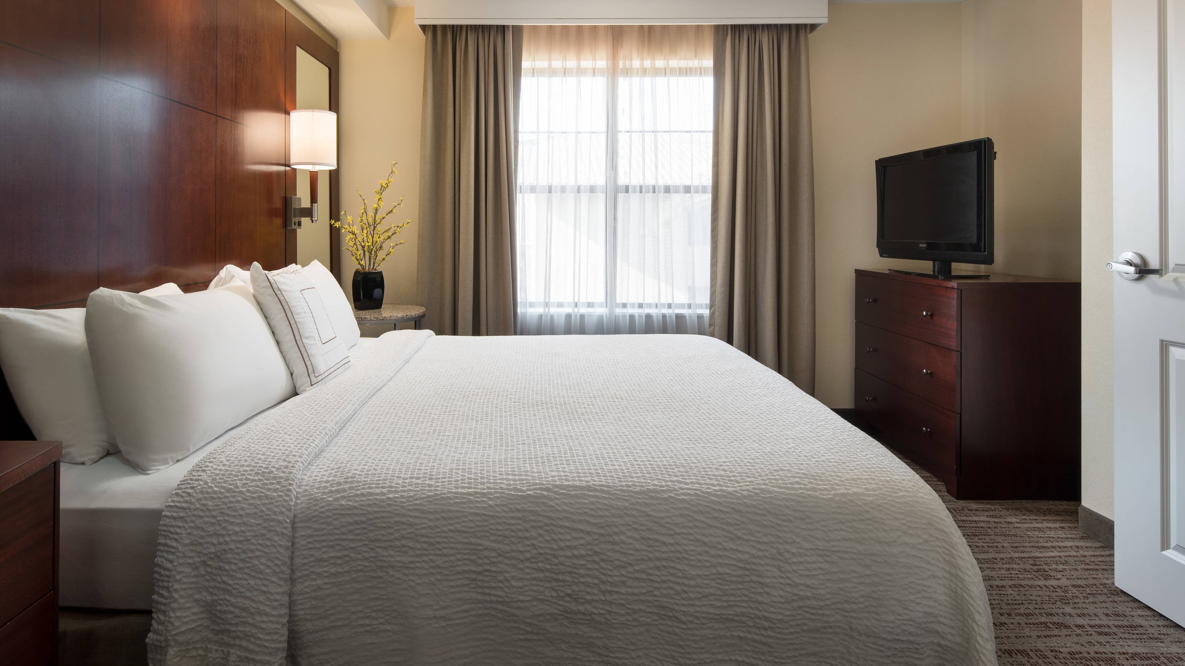 Residence Inn Camarillo — 12