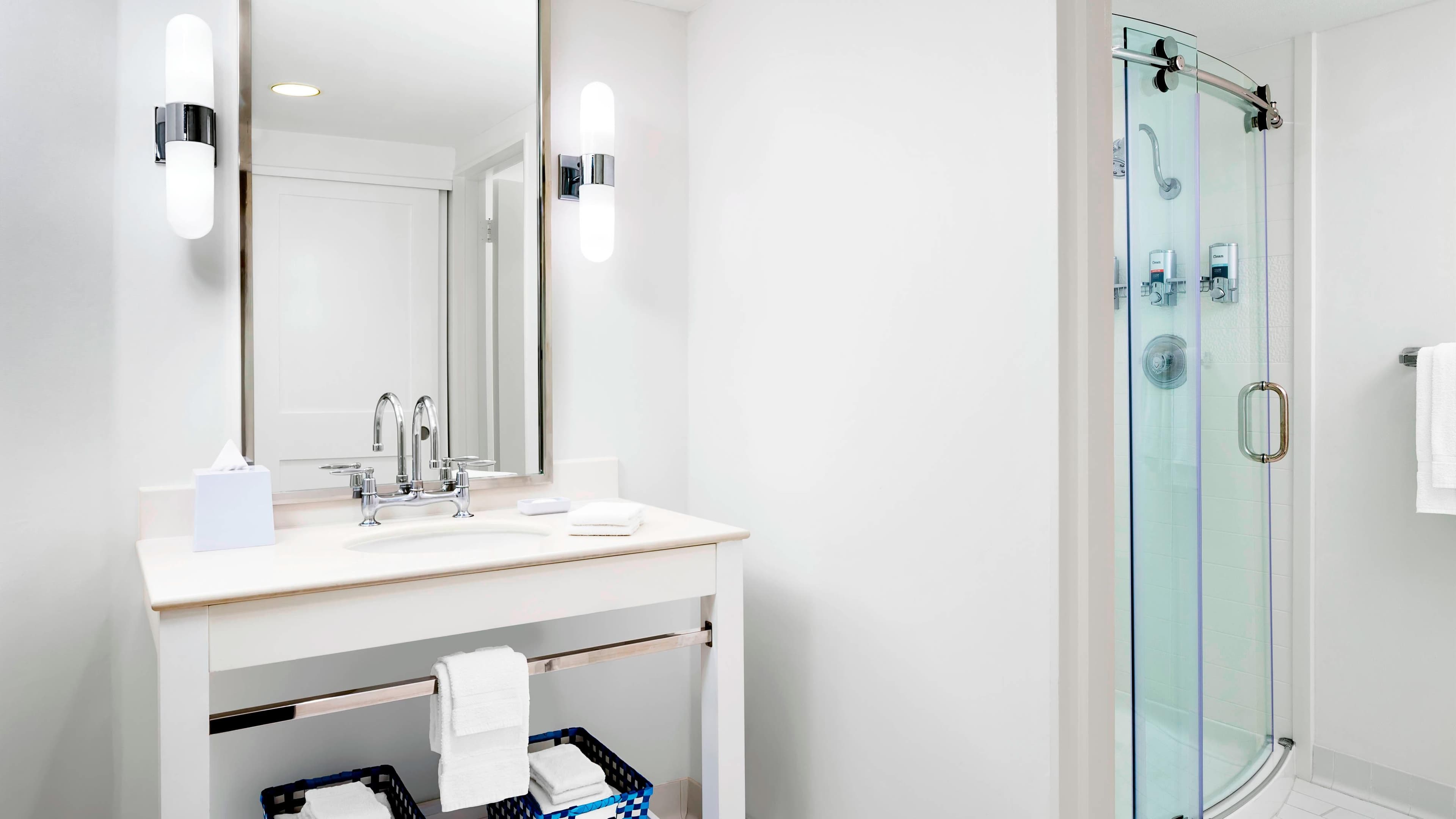 Four Points by Sheraton Ventura Harbor Resort — 3