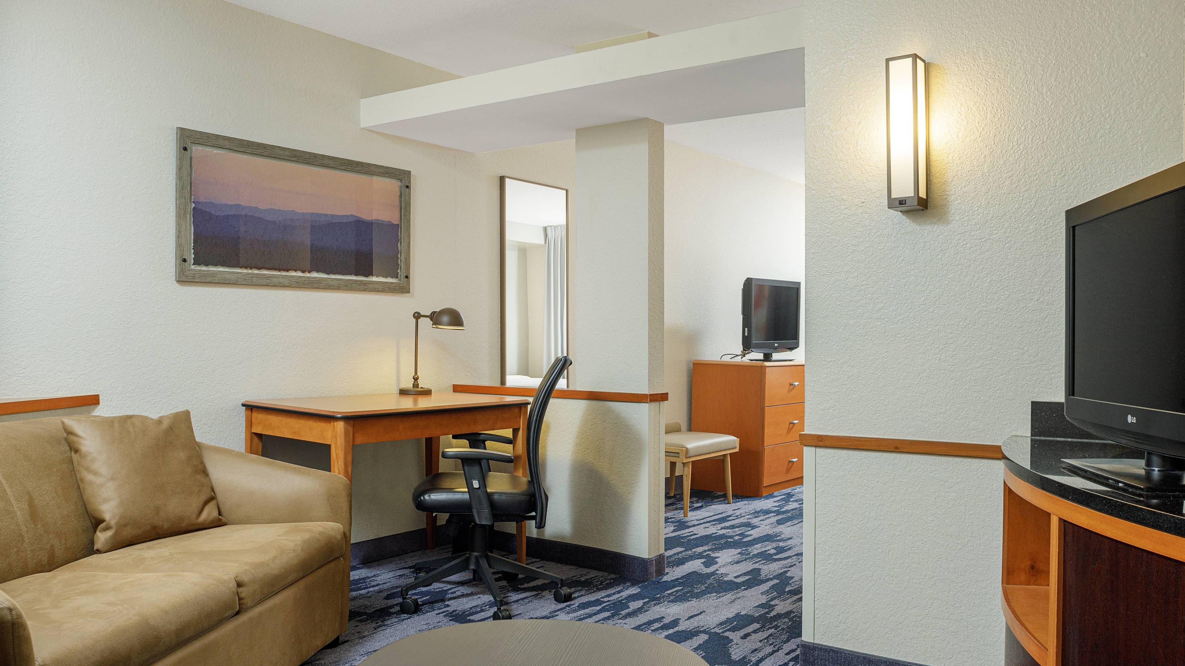 Fairfield Inn & Suites Paducah - Image 2