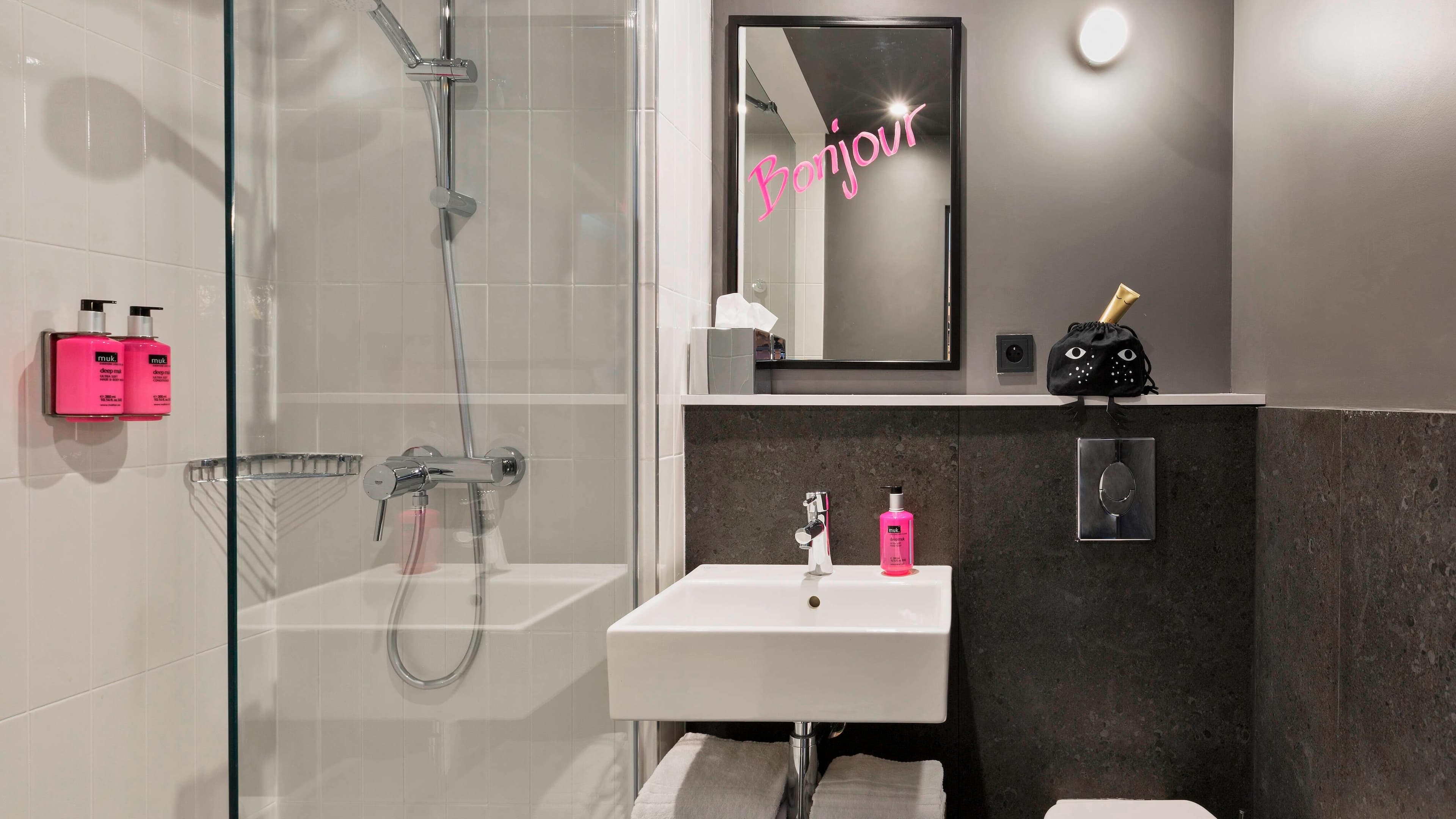 Moxy Paris Bastille — 5