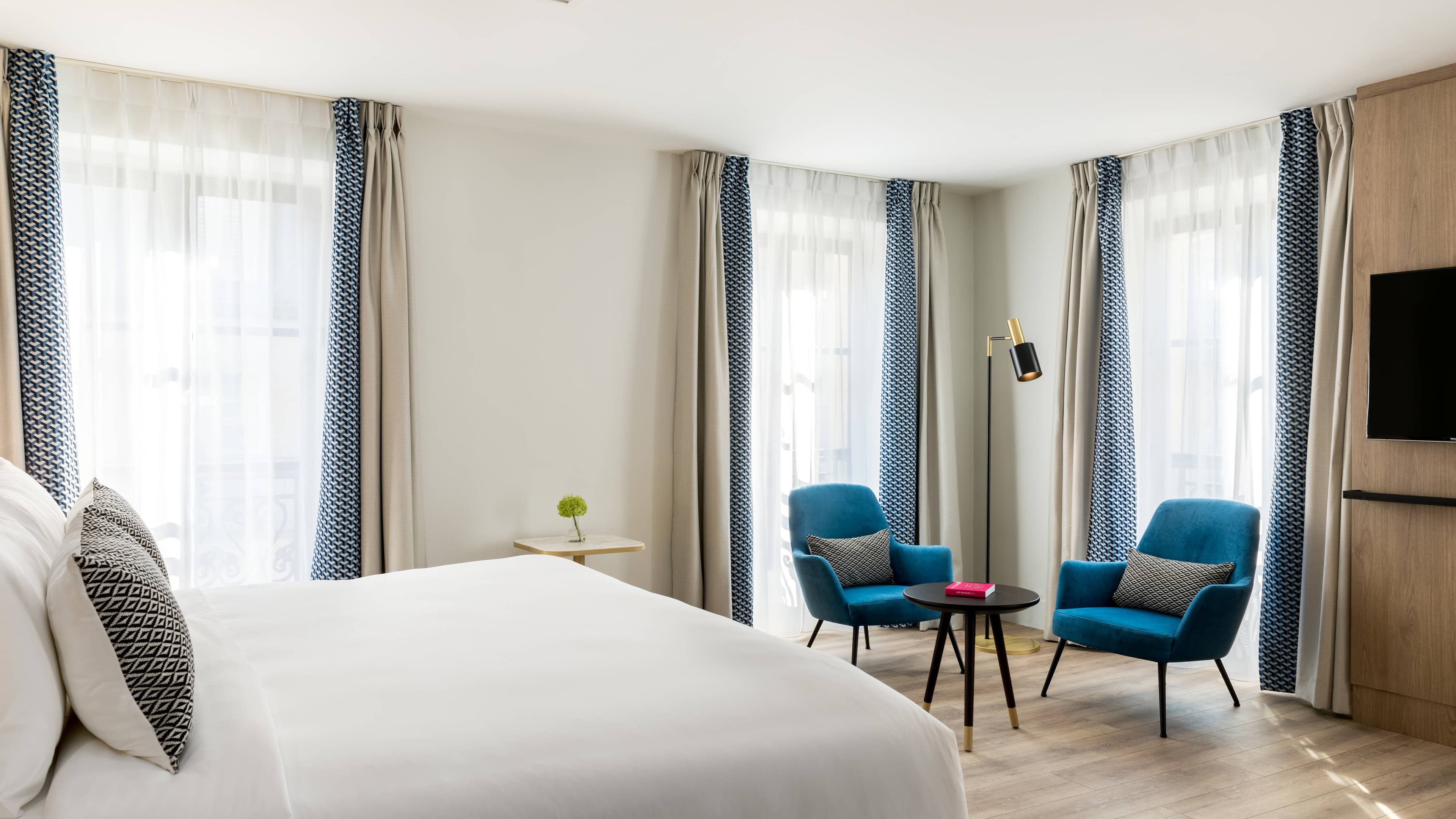 Renaissance Paris Vendome Hotel - Image 3