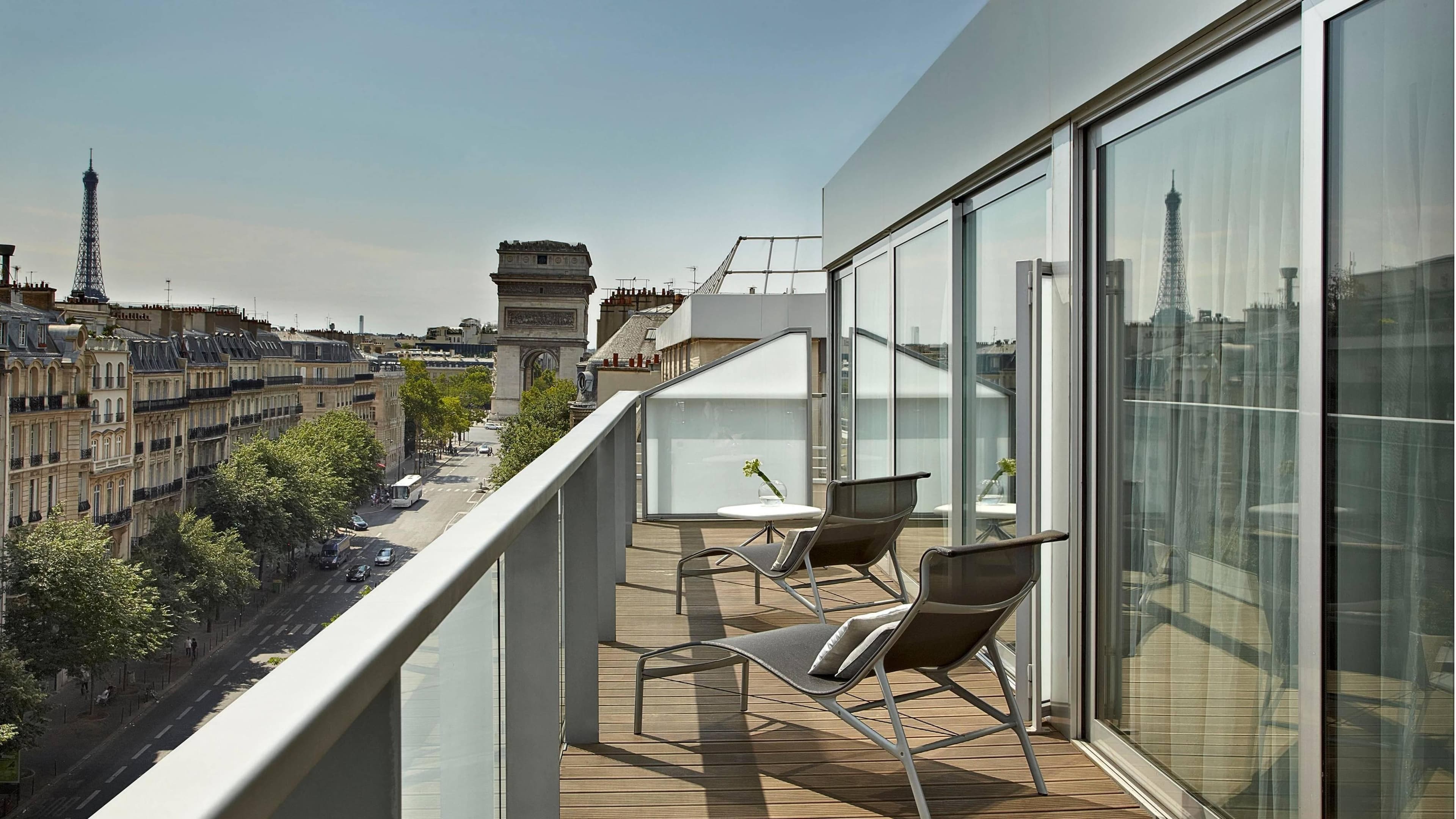 Renaissance Paris Arc de Triomphe Hotel — 95