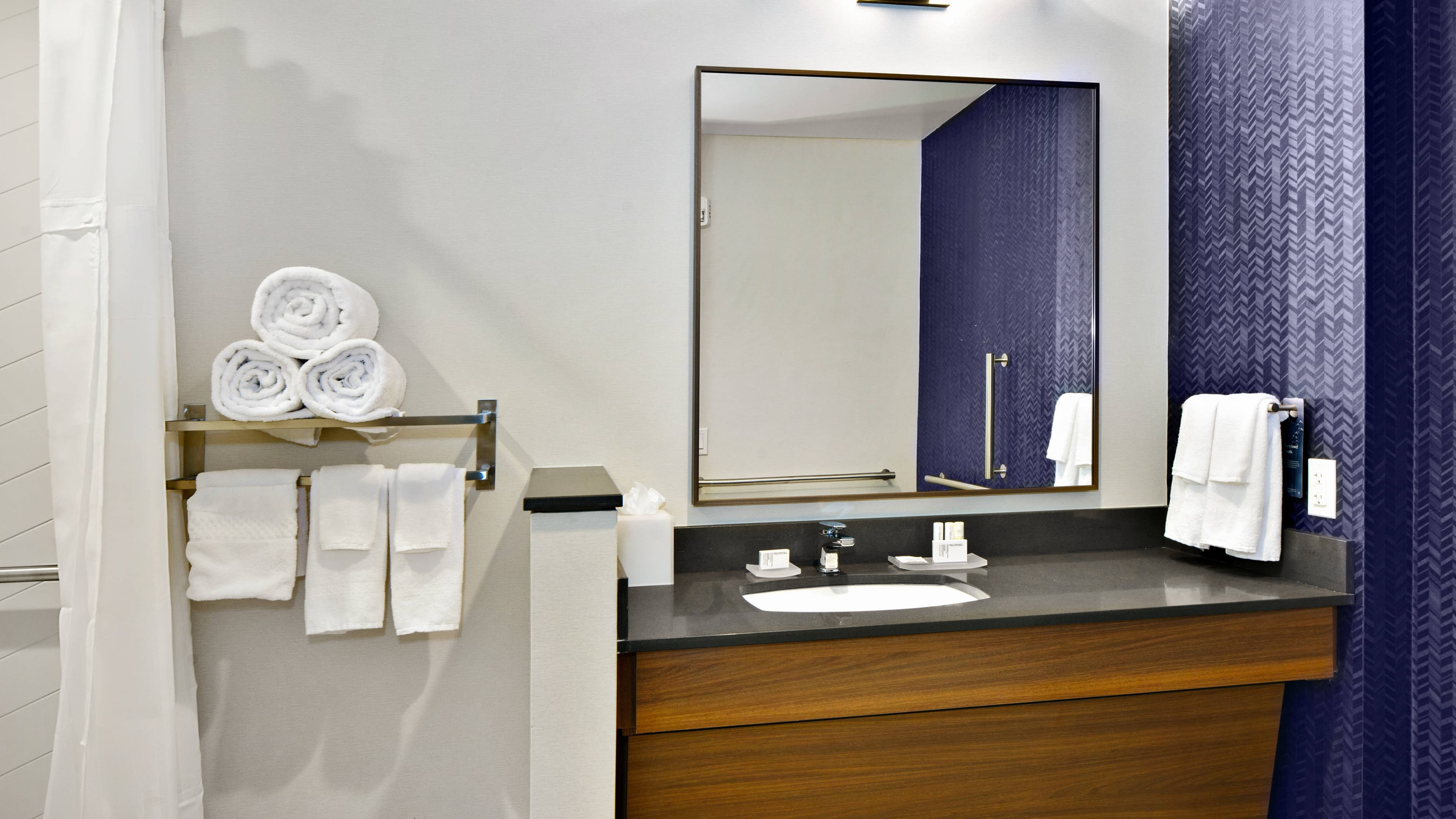 Fairfield Inn & Suites Deerfield Beach Boca Raton - Image 4