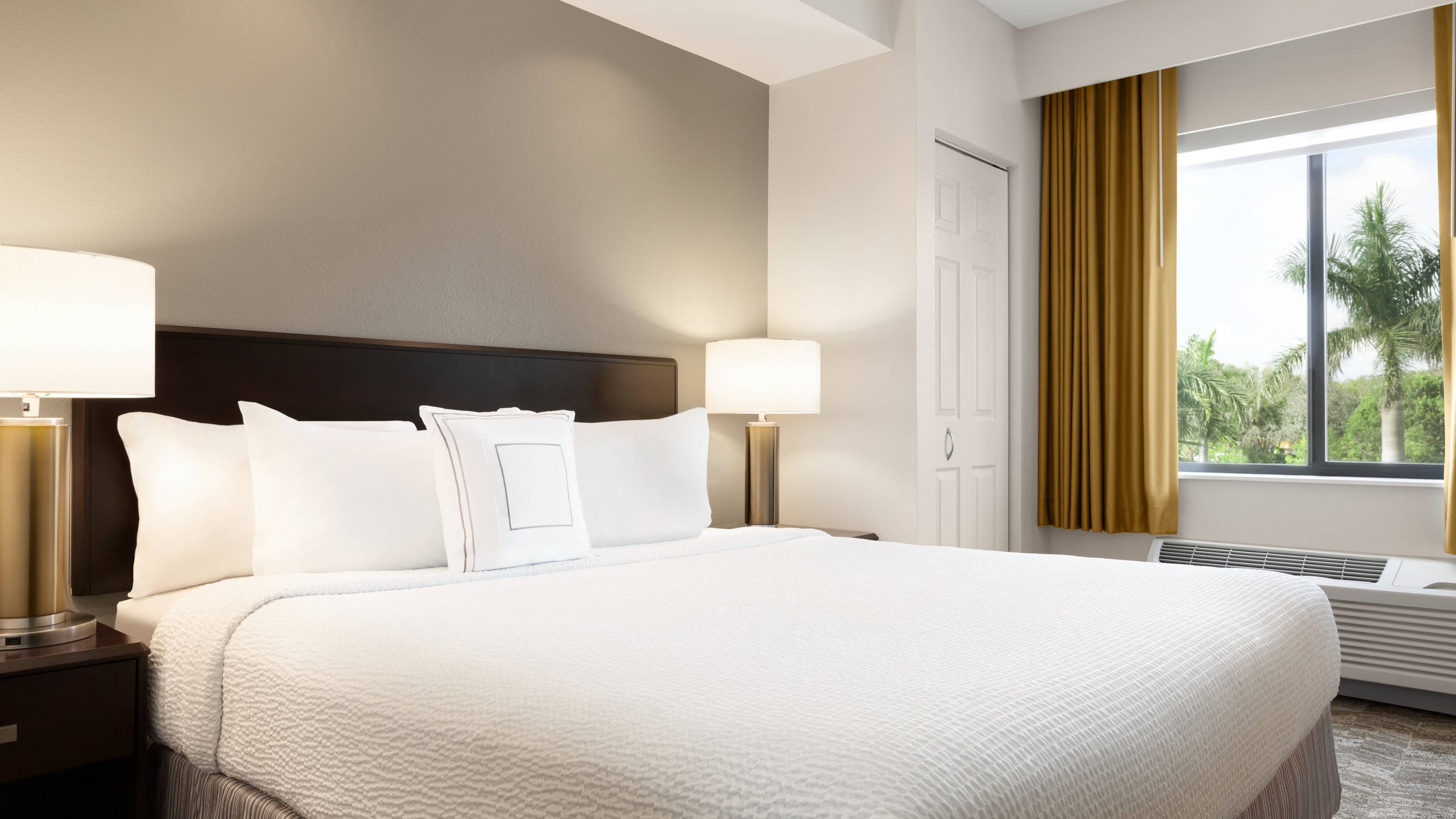 SpringHill Suites West Palm Beach I-95 - Image 4