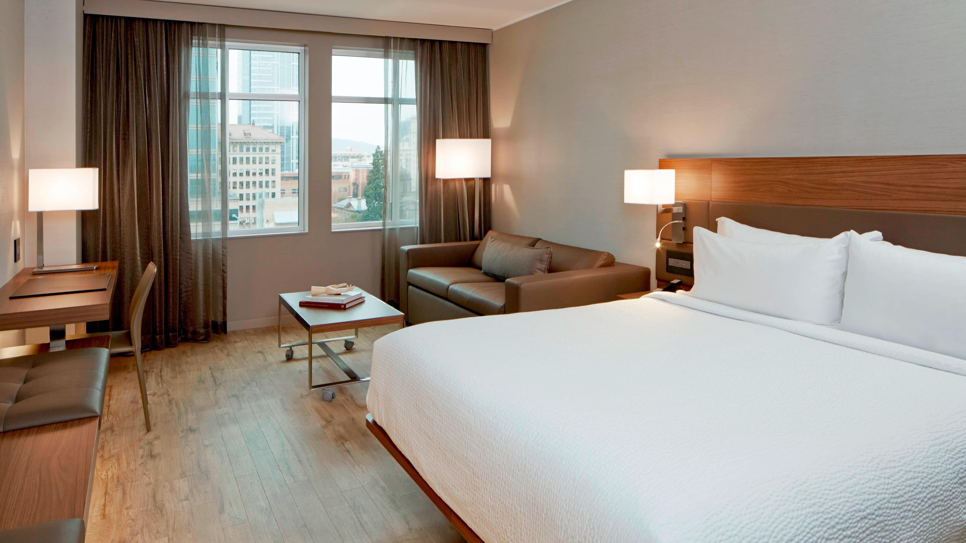 AC Hotel Portland Downtown, OR — 8