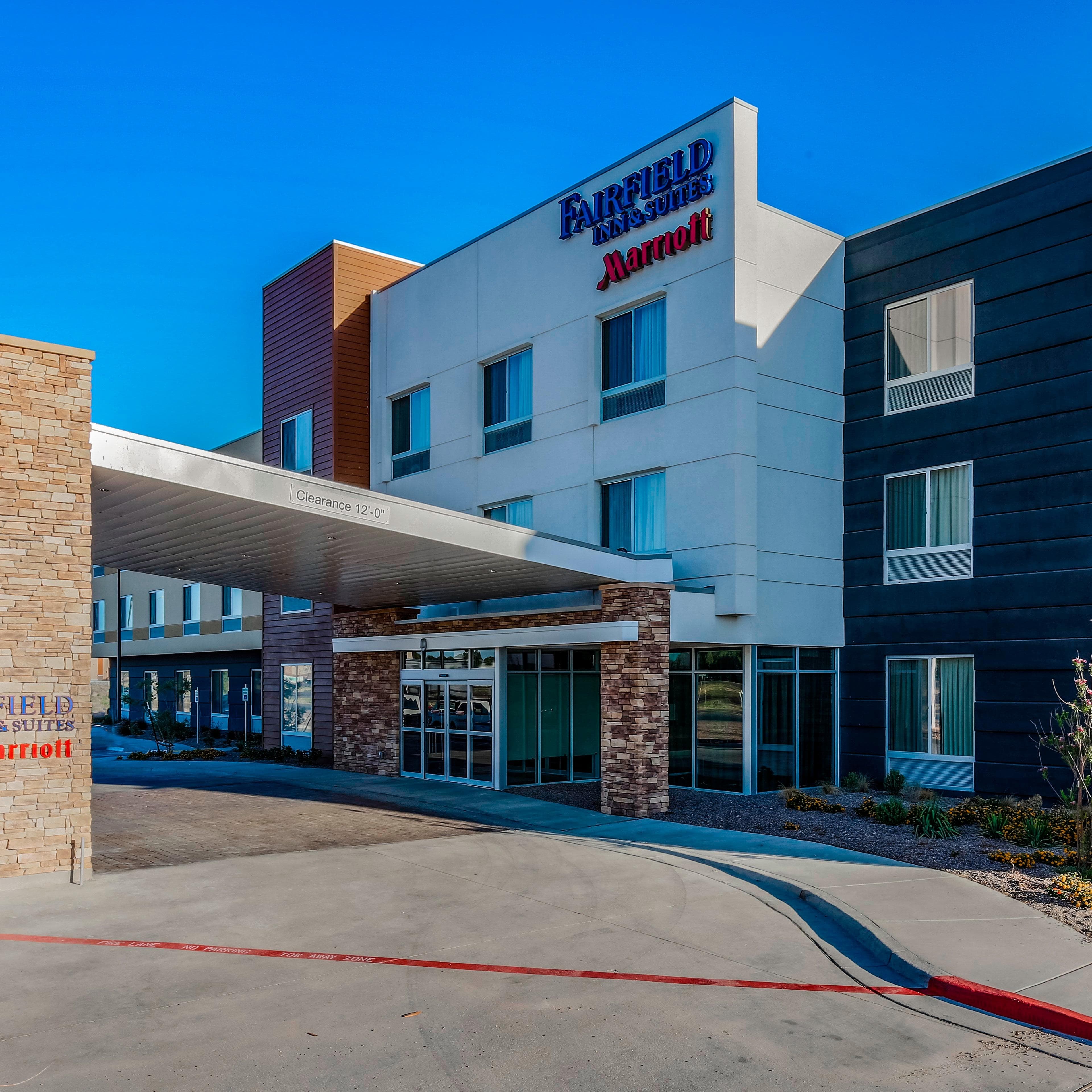 Fairfield Inn & Suites Pecos - Image 1