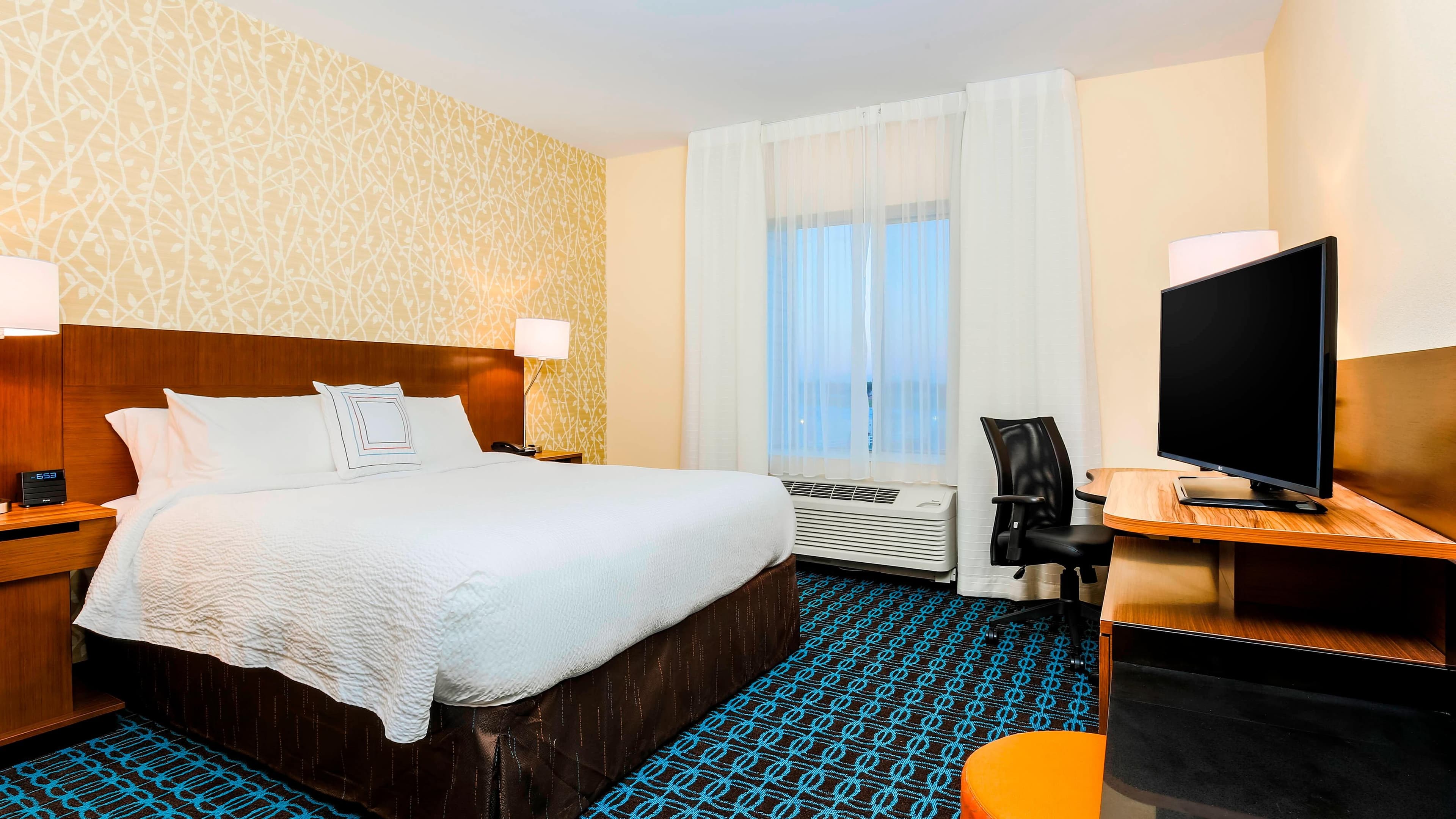 Fairfield Inn & Suites Pecos - Image 2