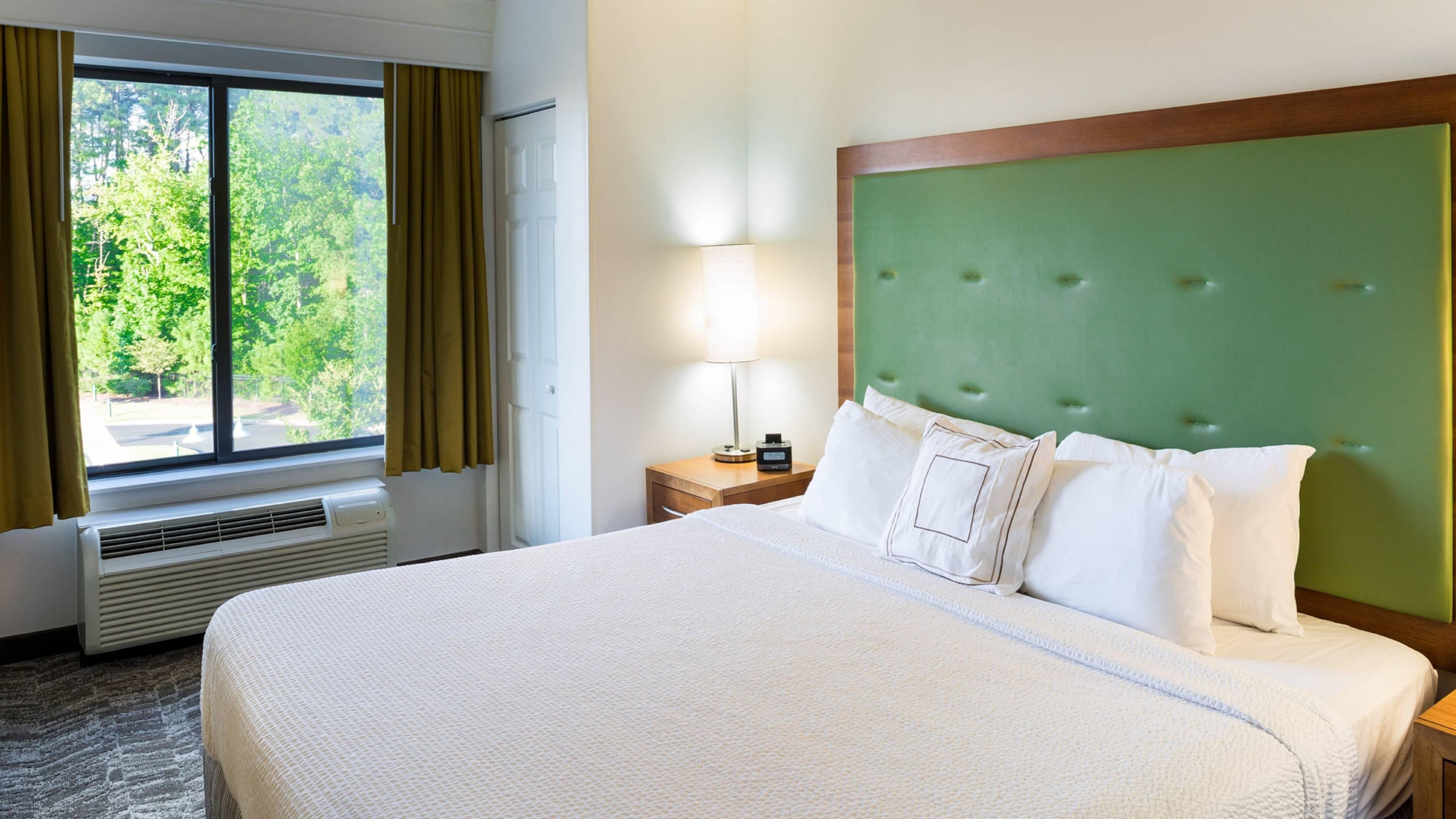 SpringHill Suites Hampton — 9