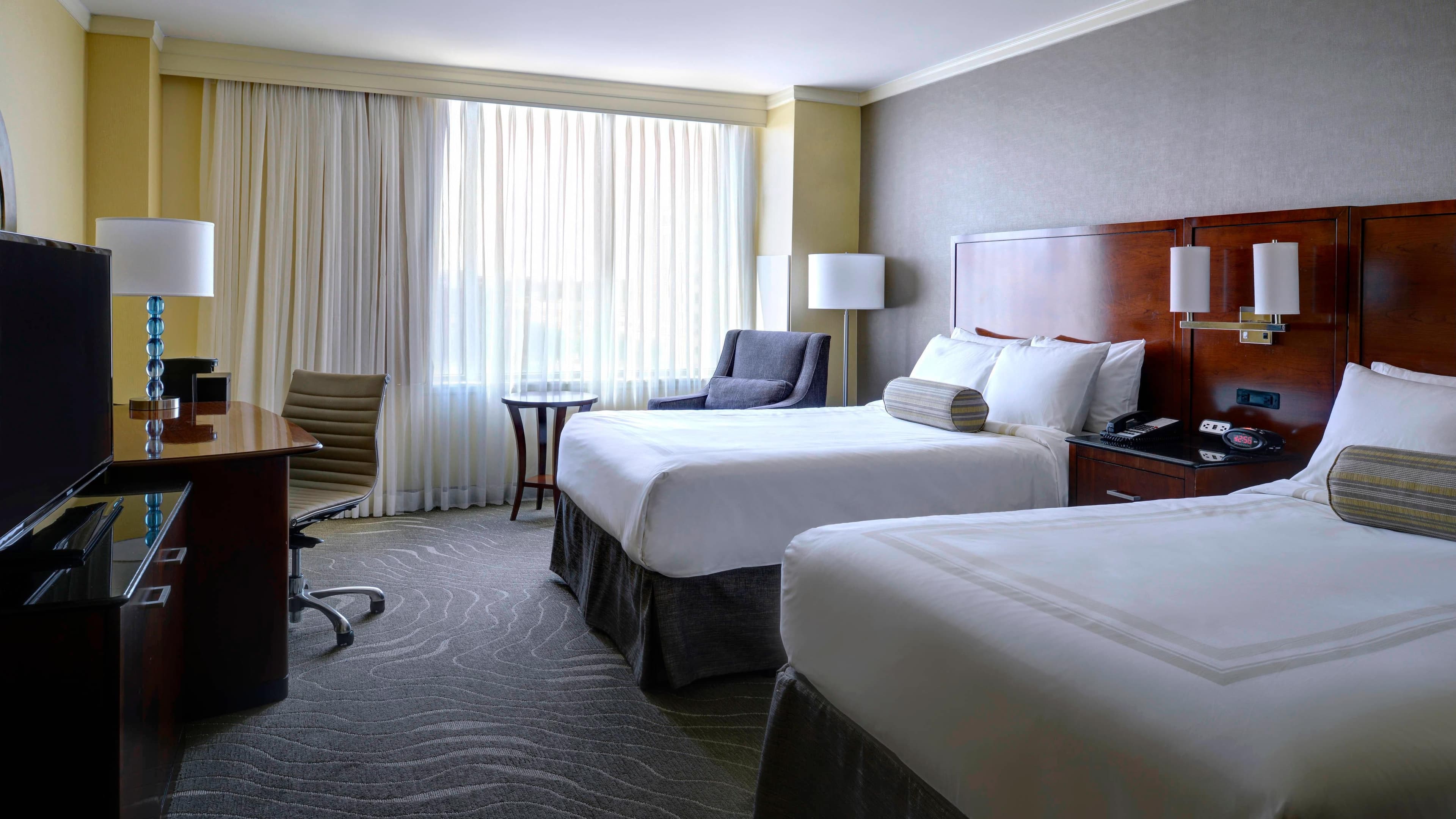 Newport News Marriott at City Center - Image 2