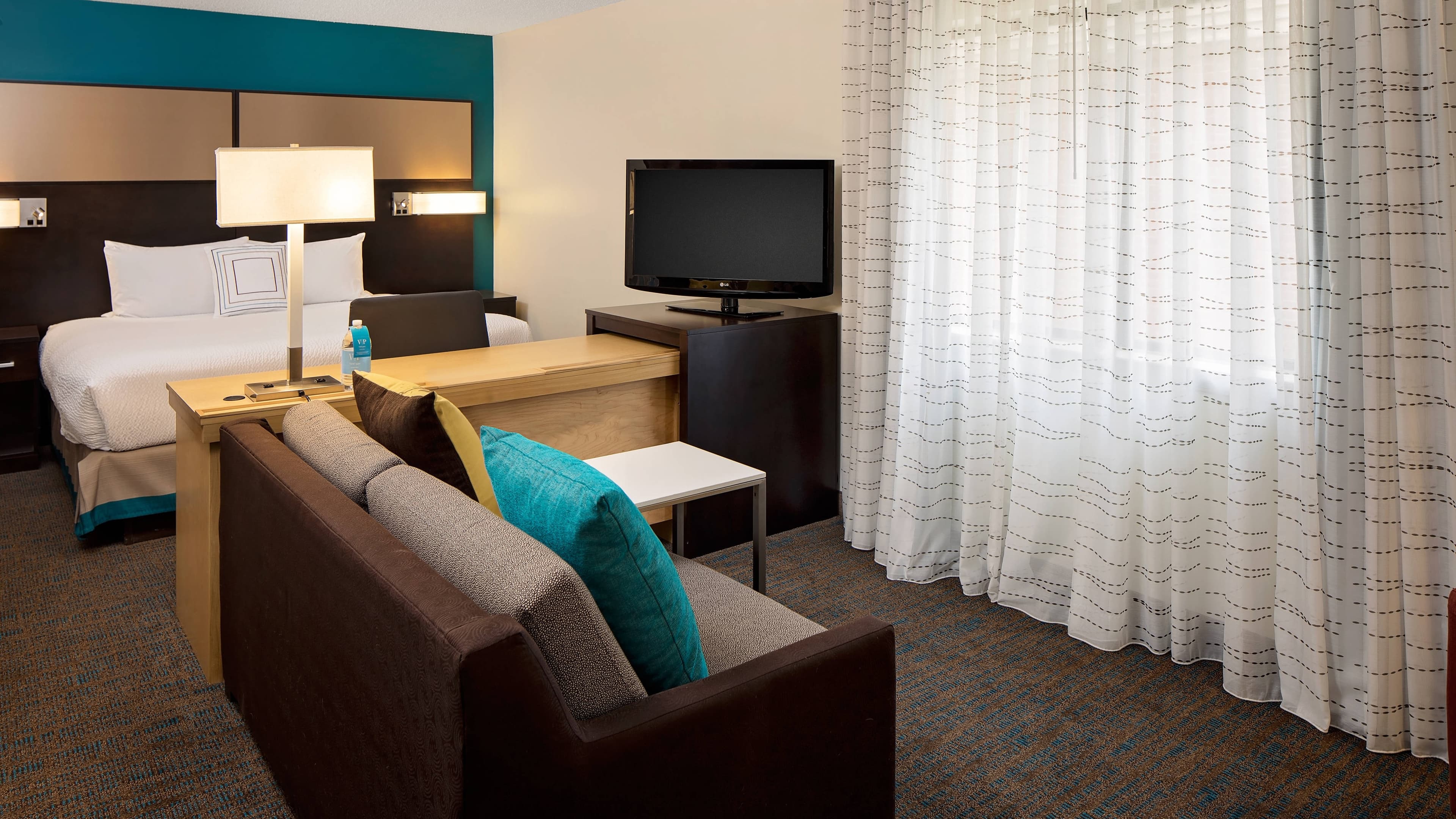 Candlewood Suites Philadelphia - Airport Area — 35