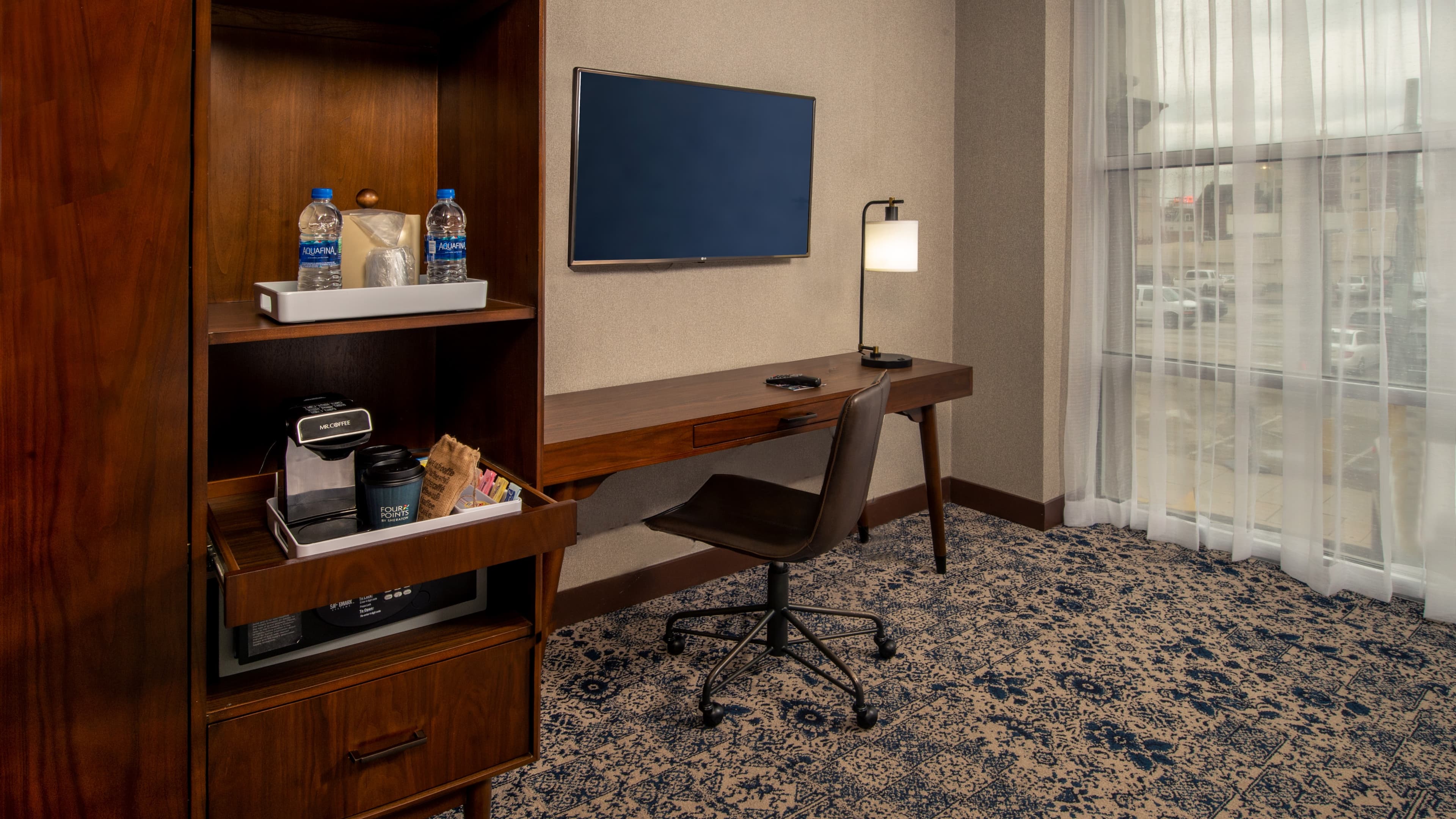 Four Points by Sheraton Philadelphia City Center — 9
