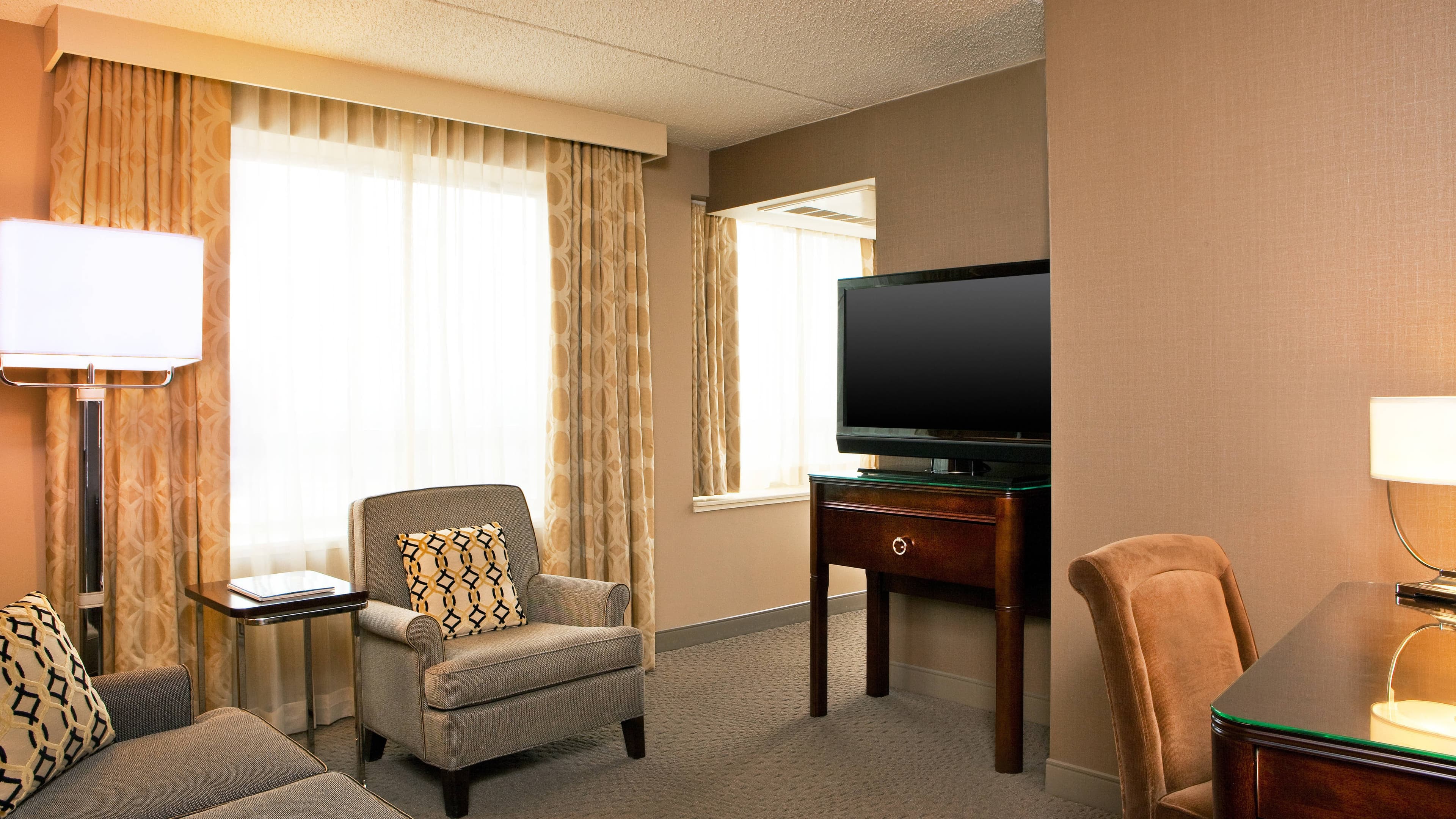 Sheraton Great Valley Hotel — 9